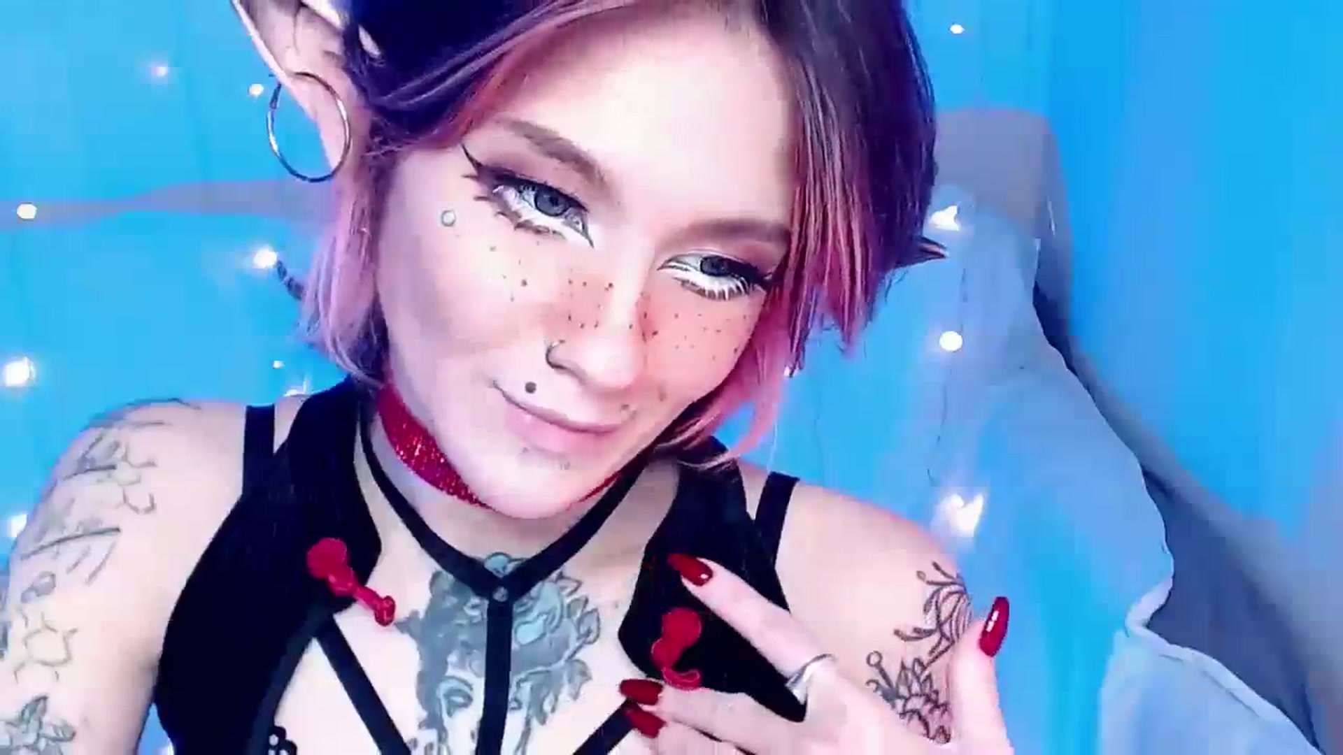 Gallery image thumbnail from Hella_Hell's myfreecams stream on, 08/28/2023, 12:38 image 19 of 20