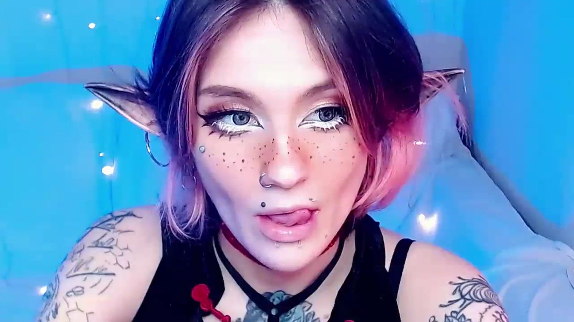 Gallery image thumbnail from Hella_Hell's myfreecams stream on, 08/28/2023, 12:38 image 20 of 20