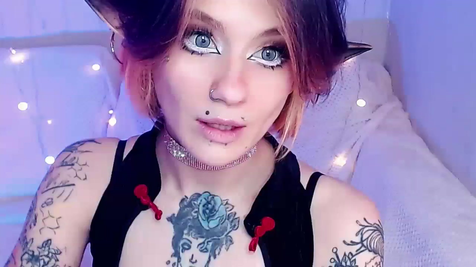 Gallery image thumbnail from Hella_Hell's myfreecams stream on, 09/18/2023, 09:59 image 20 of 20