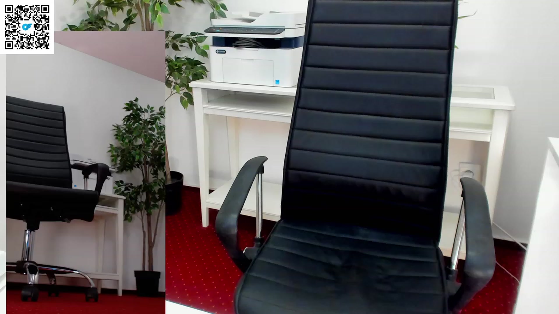 Gallery image thumbnail from Helle__'s myfreecams stream on, 11/14/2022, 14:30 image 3 of 20