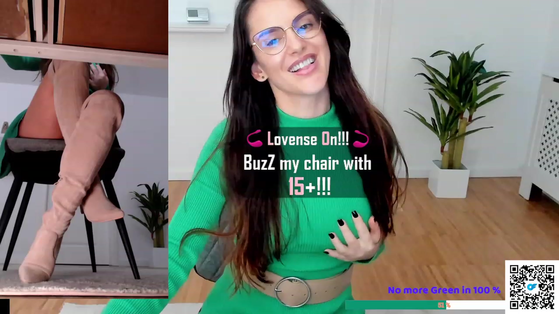 Gallery image thumbnail from Helle__'s myfreecams stream on, 11/15/2022, 14:11 image 14 of 20