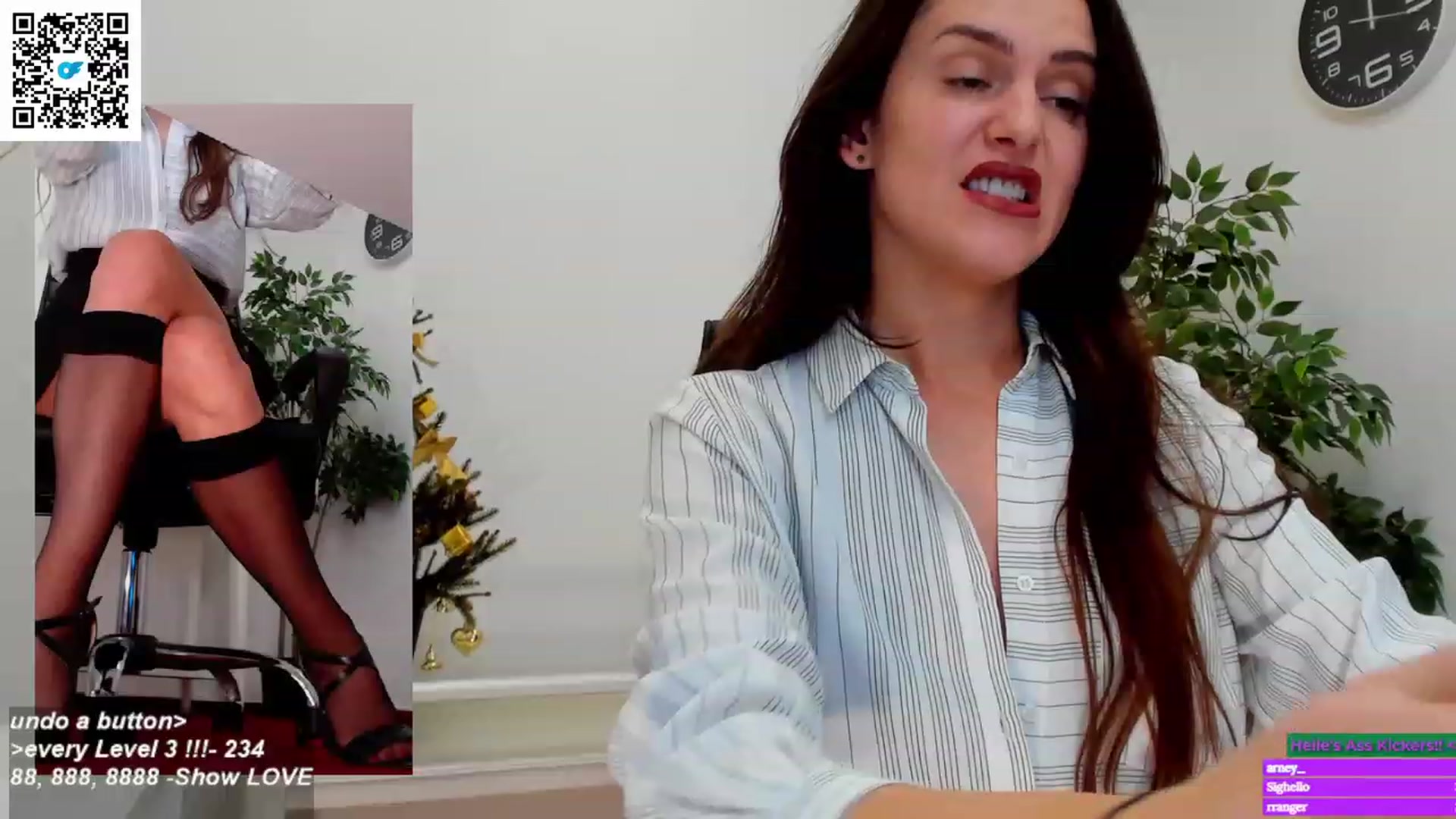 Gallery image thumbnail from Helle__'s myfreecams stream on, 12/06/2022, 13:30 image 13 of 20