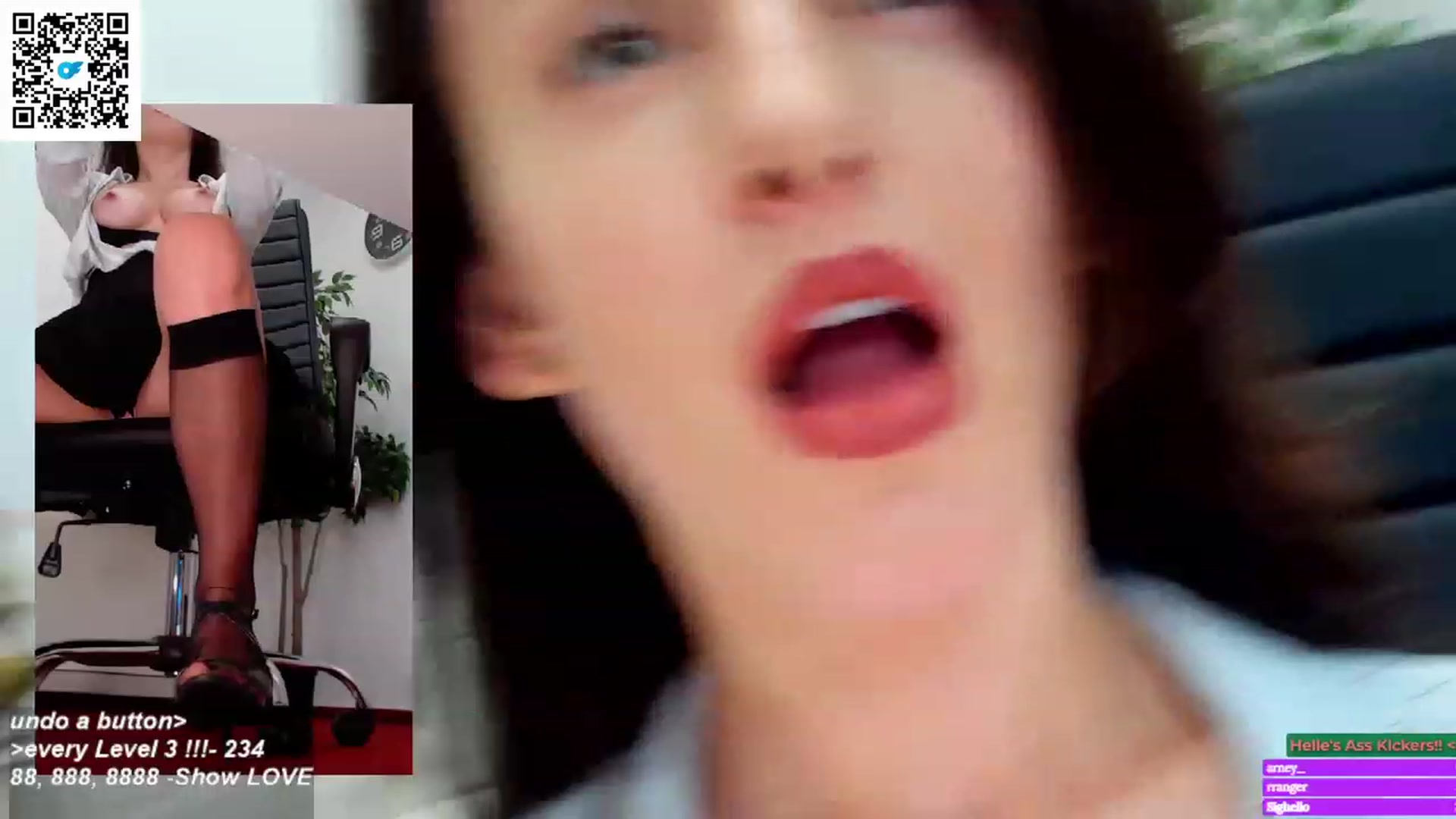 Gallery image thumbnail from Helle__'s myfreecams stream on, 12/06/2022, 13:30 image 15 of 20