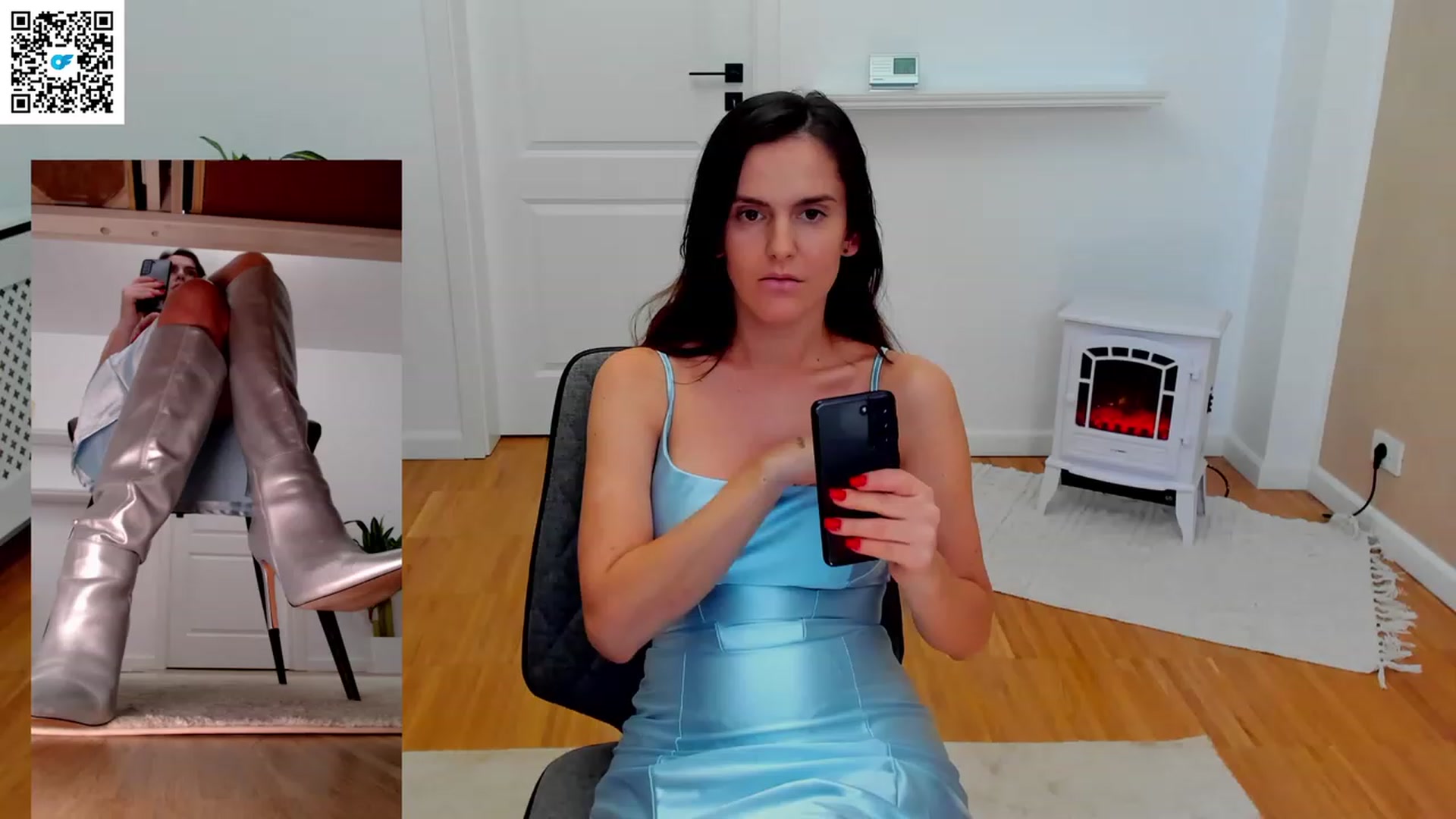 Gallery image thumbnail from Helle__'s myfreecams stream on, 12/07/2022, 21:34 image 3 of 20