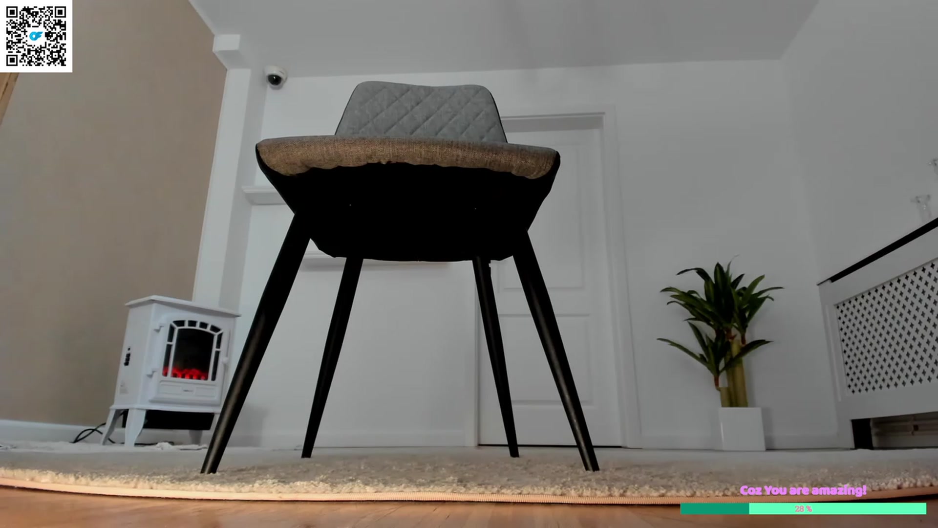 Gallery image thumbnail from Helle__'s myfreecams stream on, 12/10/2022, 22:06 image 10 of 20
