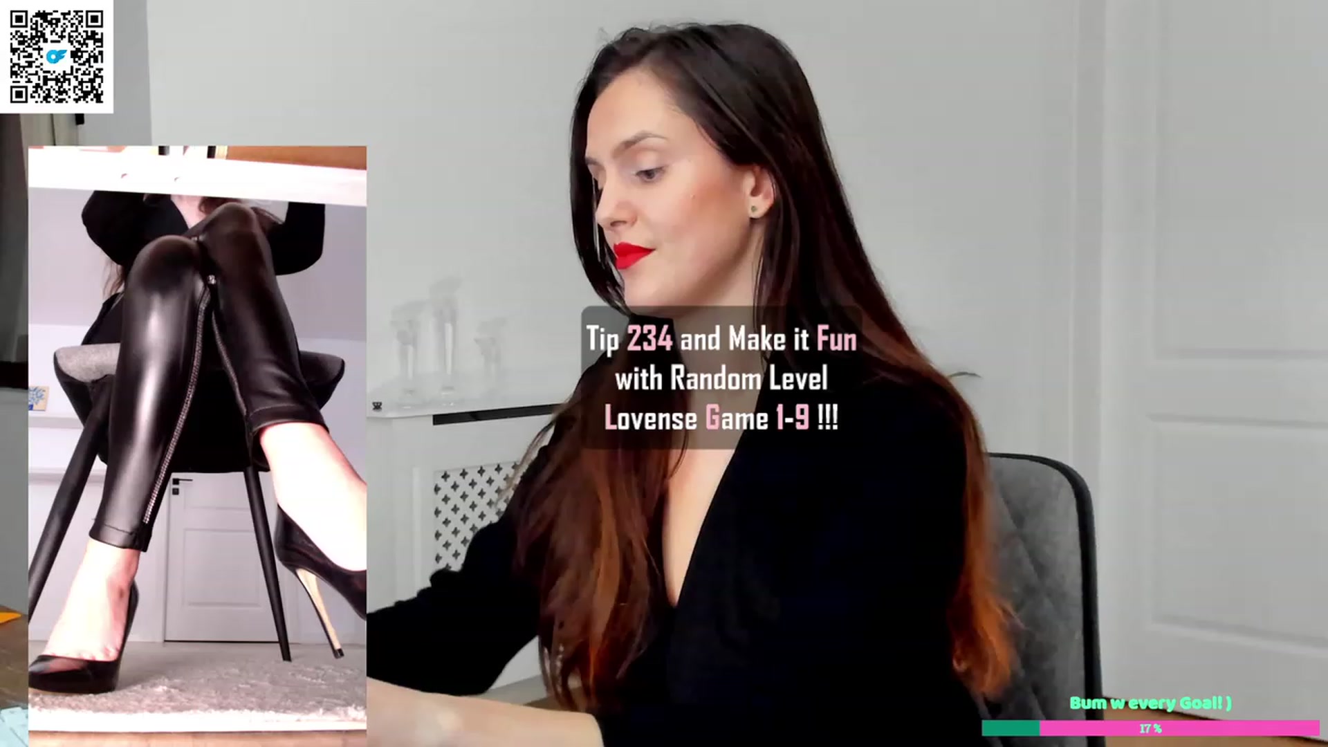 Gallery image thumbnail from Helle__'s myfreecams stream on, 12/11/2022, 21:58 image 4 of 20