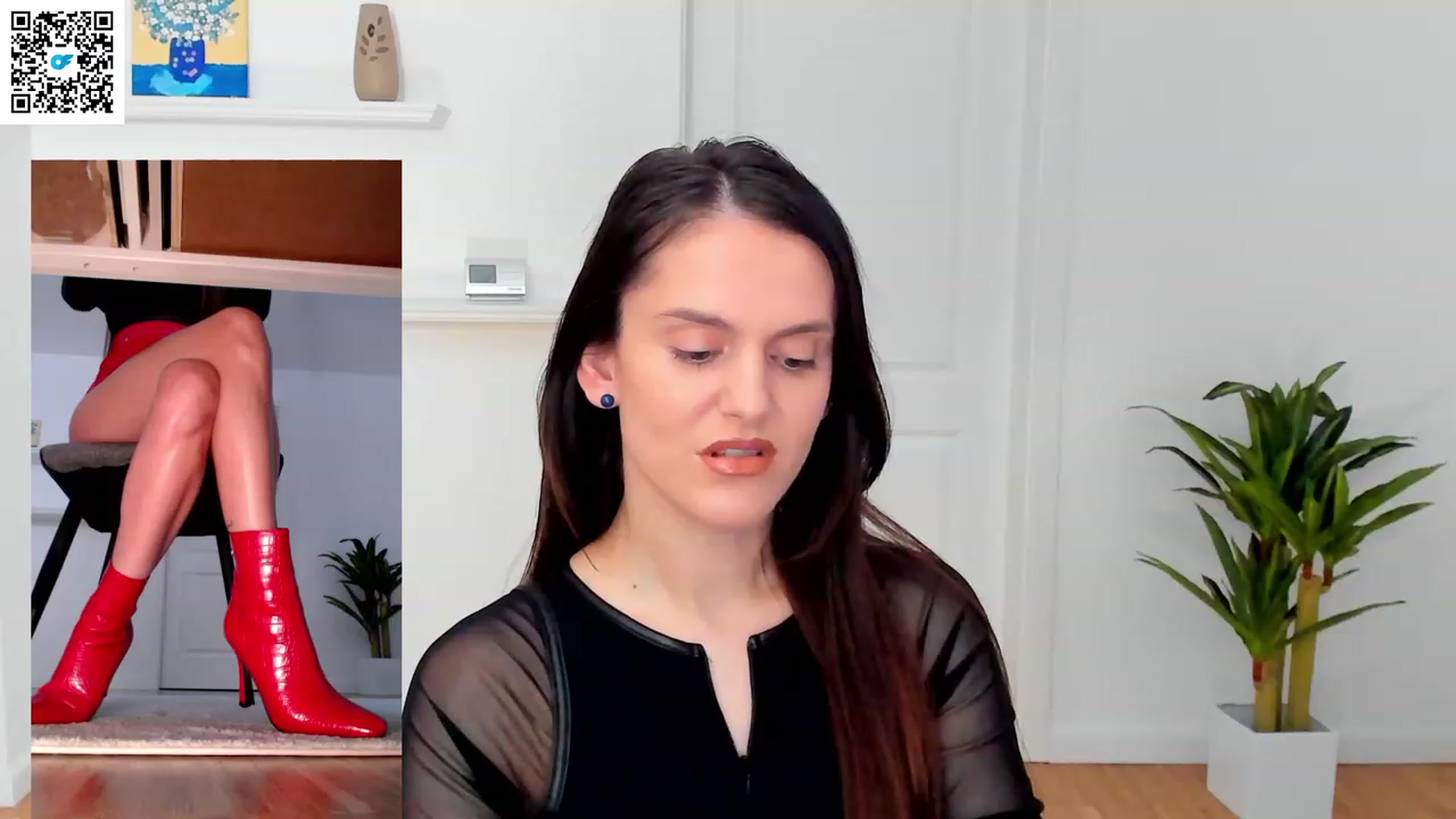 Gallery image thumbnail from Helle__'s myfreecams stream on, 01/02/2023, 14:59 image 8 of 20