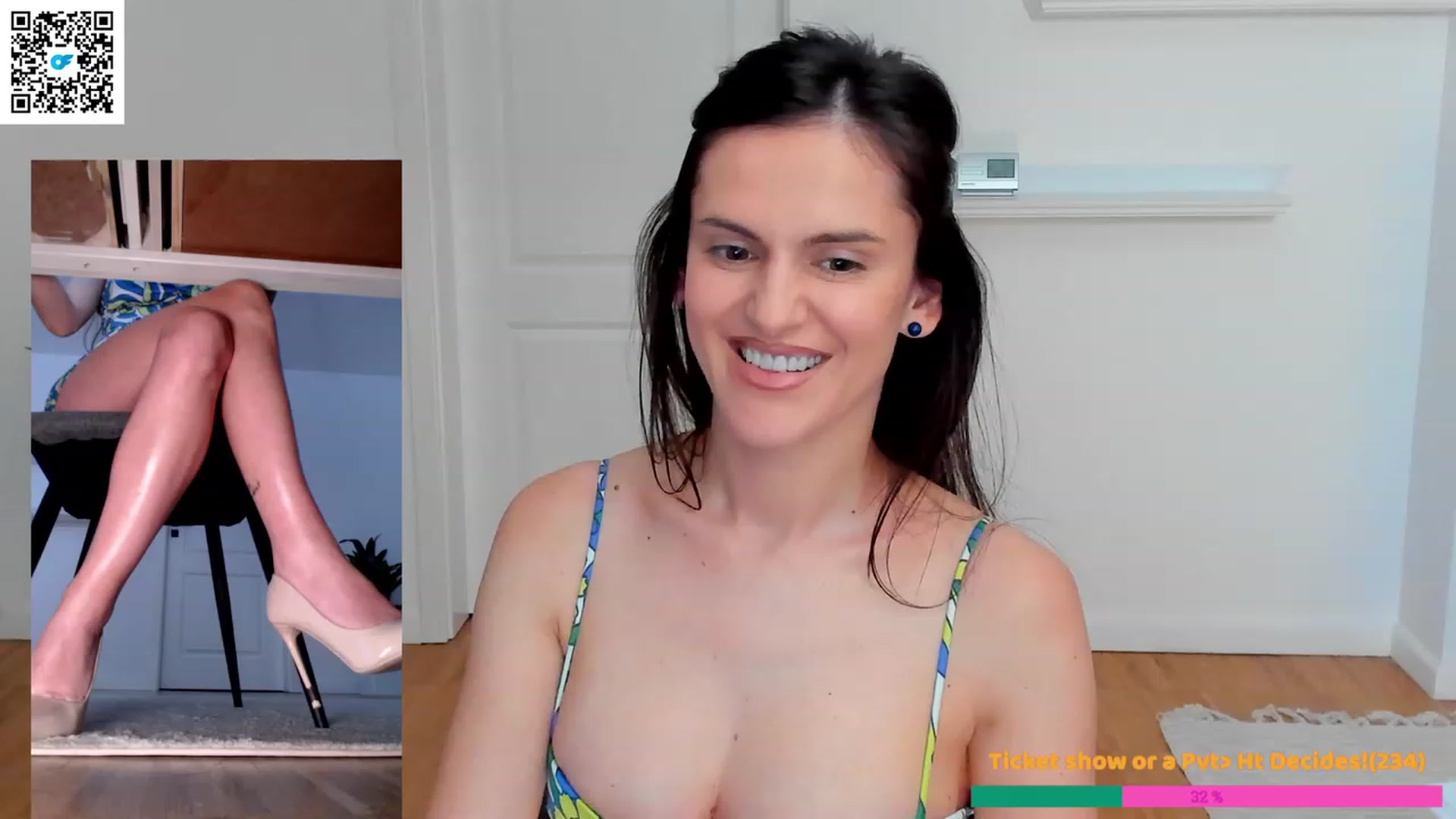 Gallery image thumbnail from Helle__'s myfreecams stream on, 01/04/2023, 20:21 image 10 of 20
