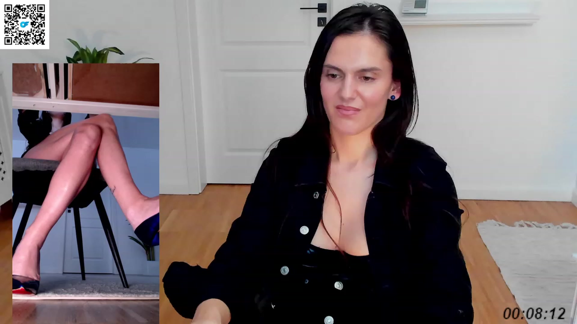 Gallery image thumbnail from Helle__'s myfreecams stream on, 01/05/2023, 22:05 image 12 of 20