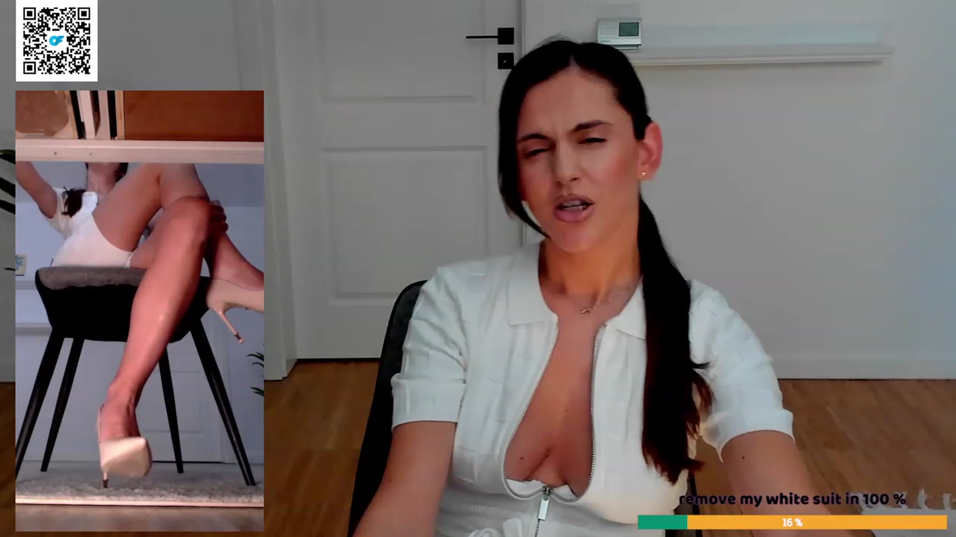 Gallery image thumbnail from Helle__'s myfreecams stream on, 01/31/2023, 15:11 image 18 of 20