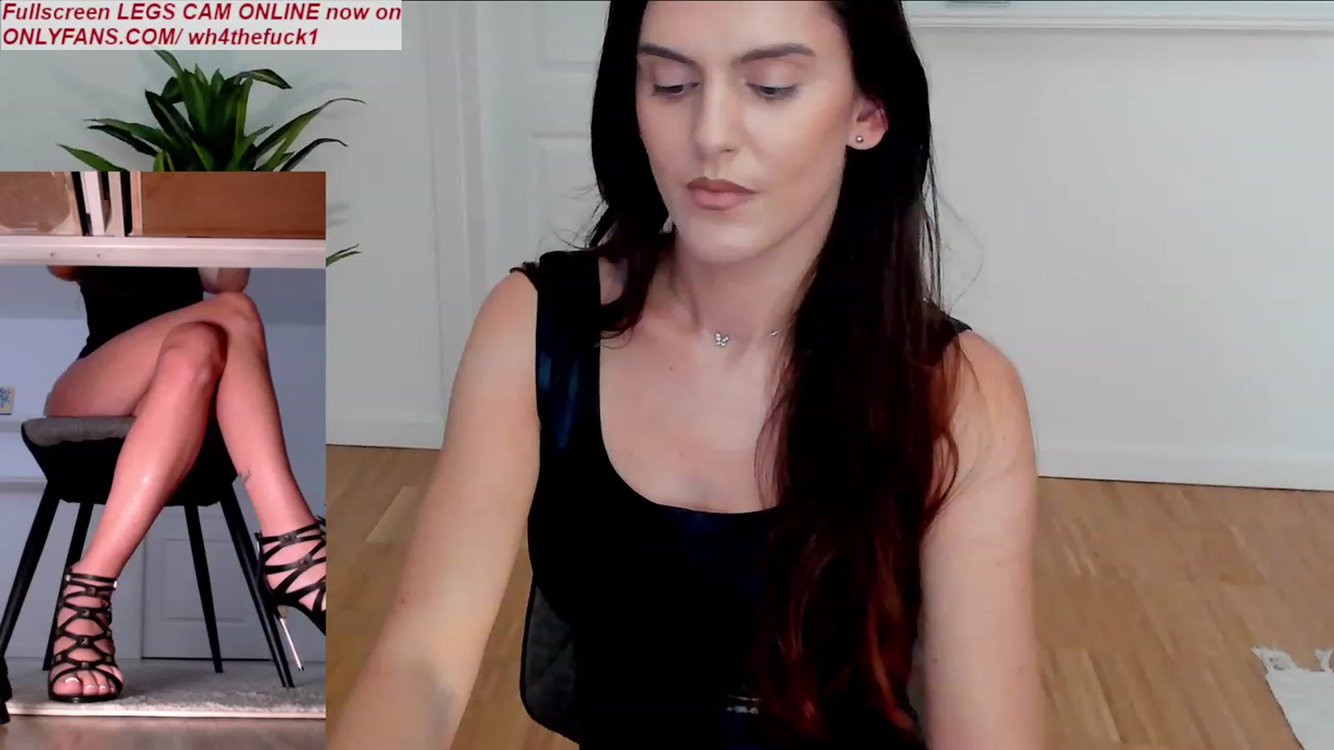 Gallery image thumbnail from Helle__'s myfreecams stream on, 02/04/2023, 15:24 image 17 of 20