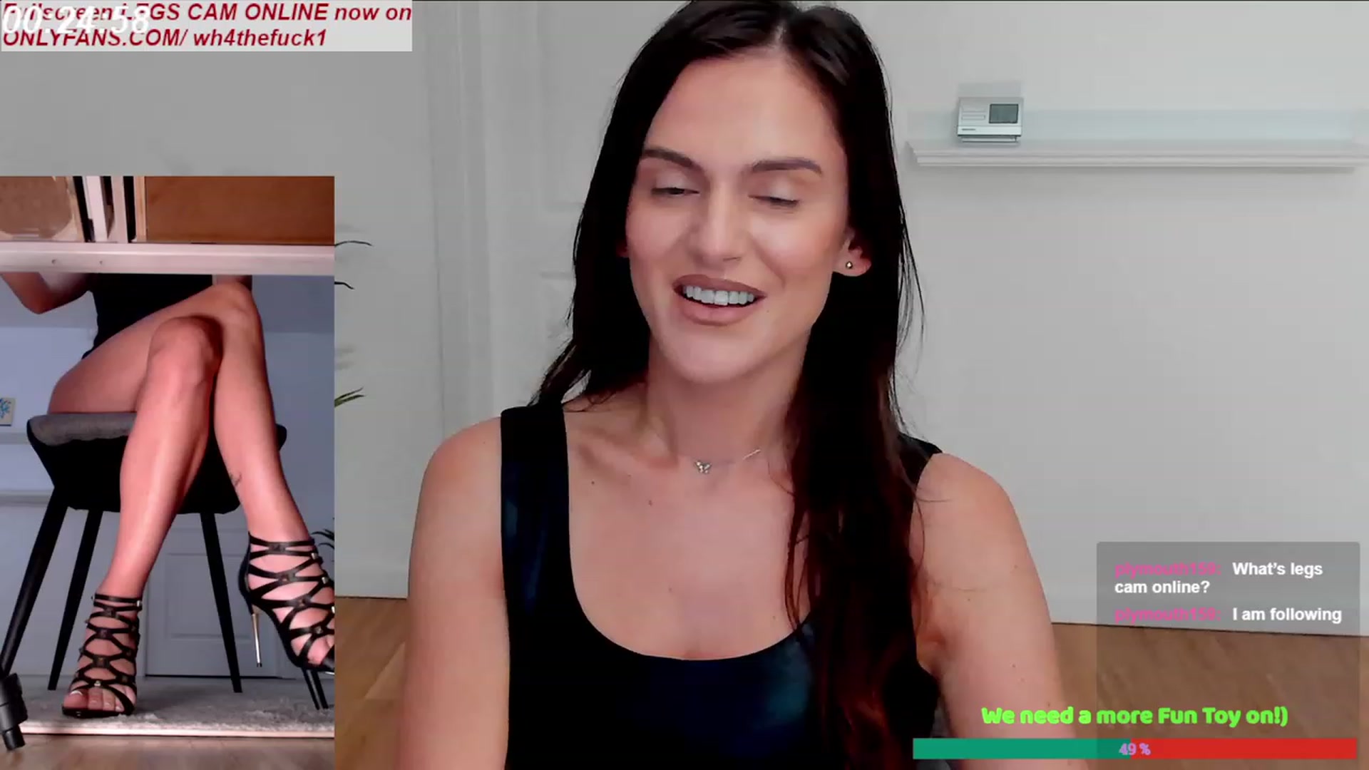 Gallery image thumbnail from Helle__'s myfreecams stream on, 02/04/2023, 16:17 image 2 of 20