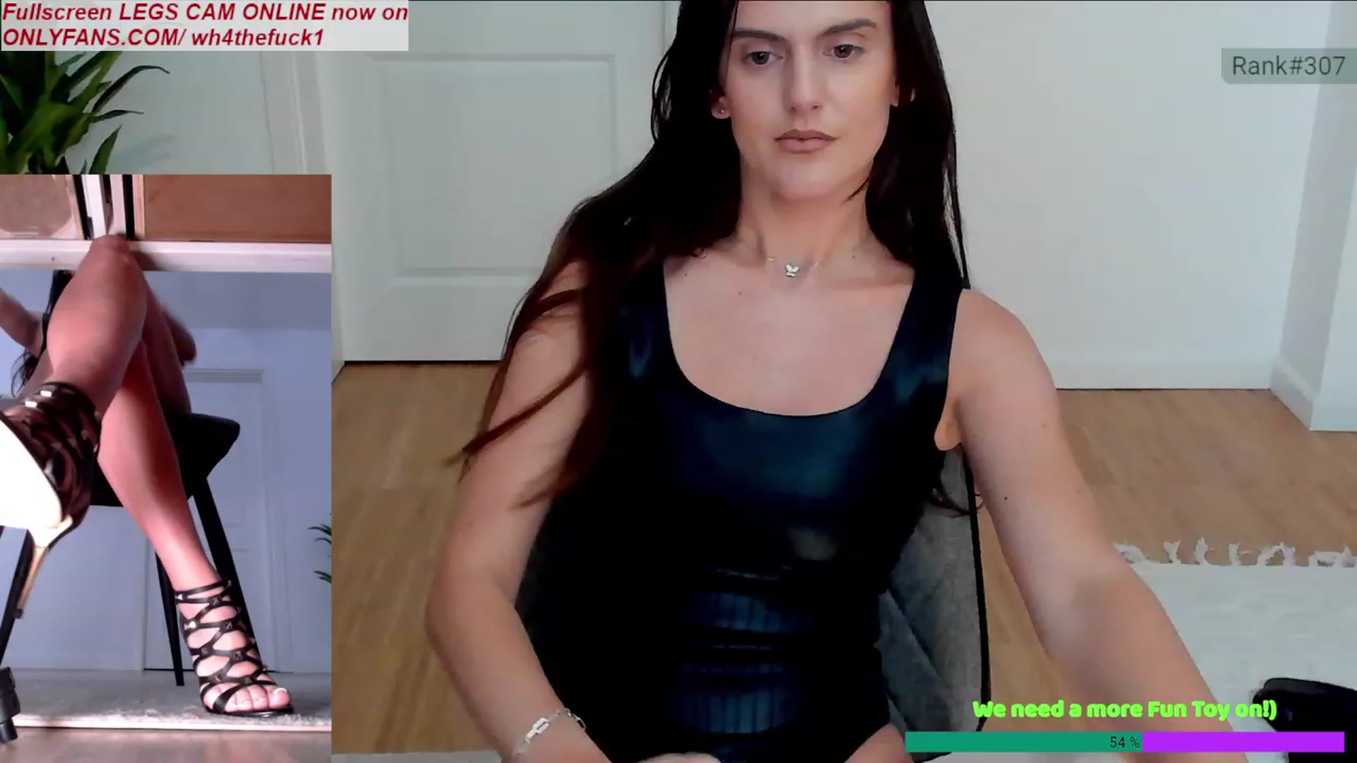 Gallery image thumbnail from Helle__'s myfreecams stream on, 02/04/2023, 16:17 image 16 of 20
