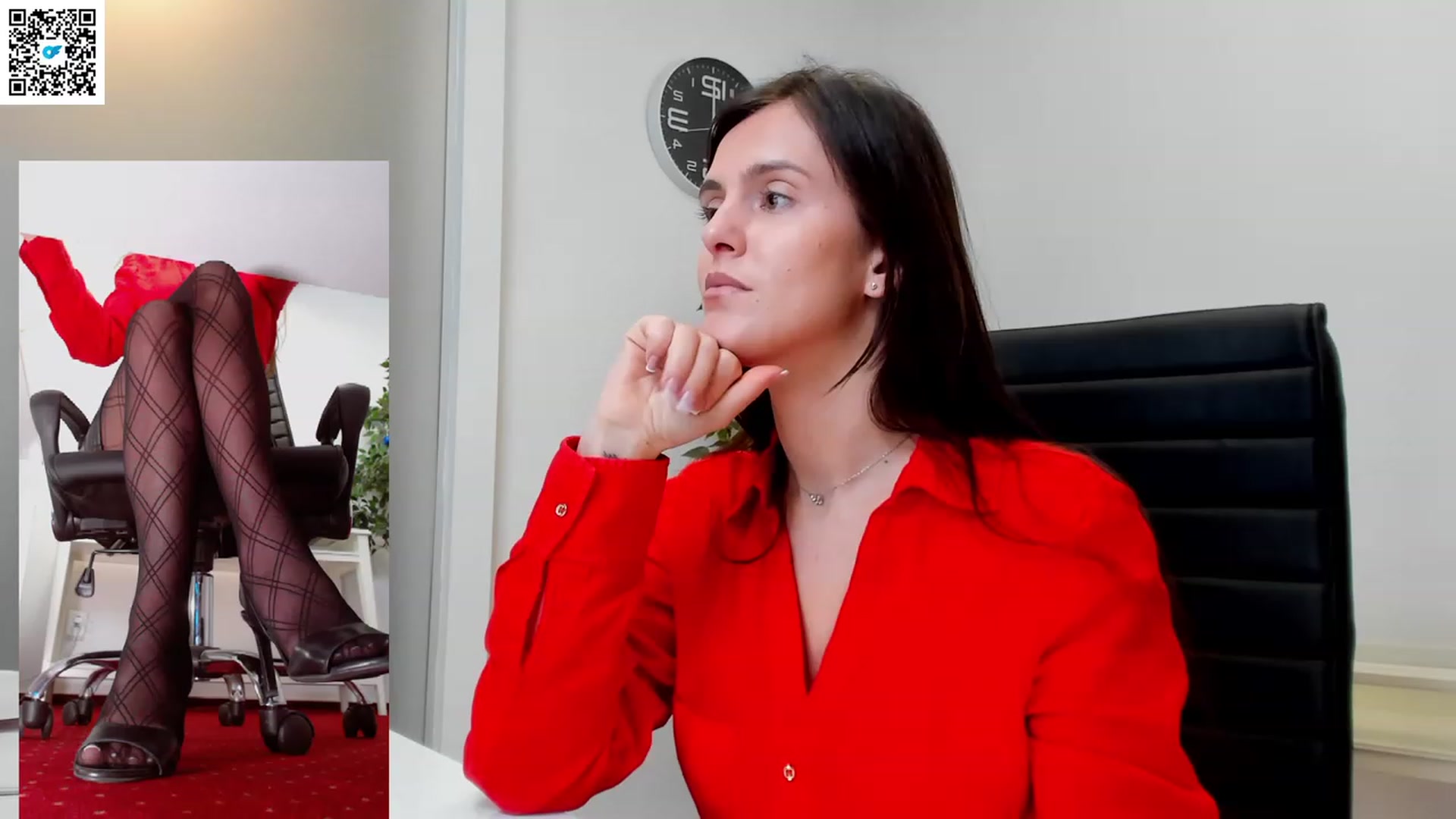 Gallery image thumbnail from Helle__'s myfreecams stream on, 02/14/2023, 09:29 image 2 of 20