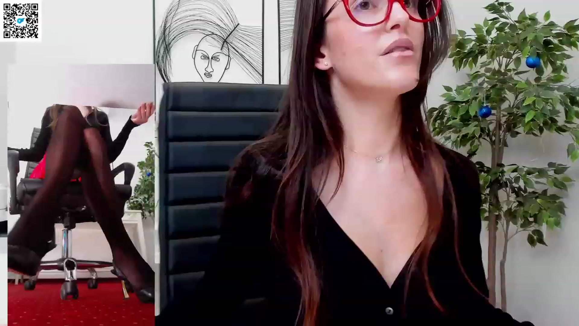 Gallery image thumbnail from Helle__'s myfreecams stream on, 02/21/2023, 09:35 image 13 of 20