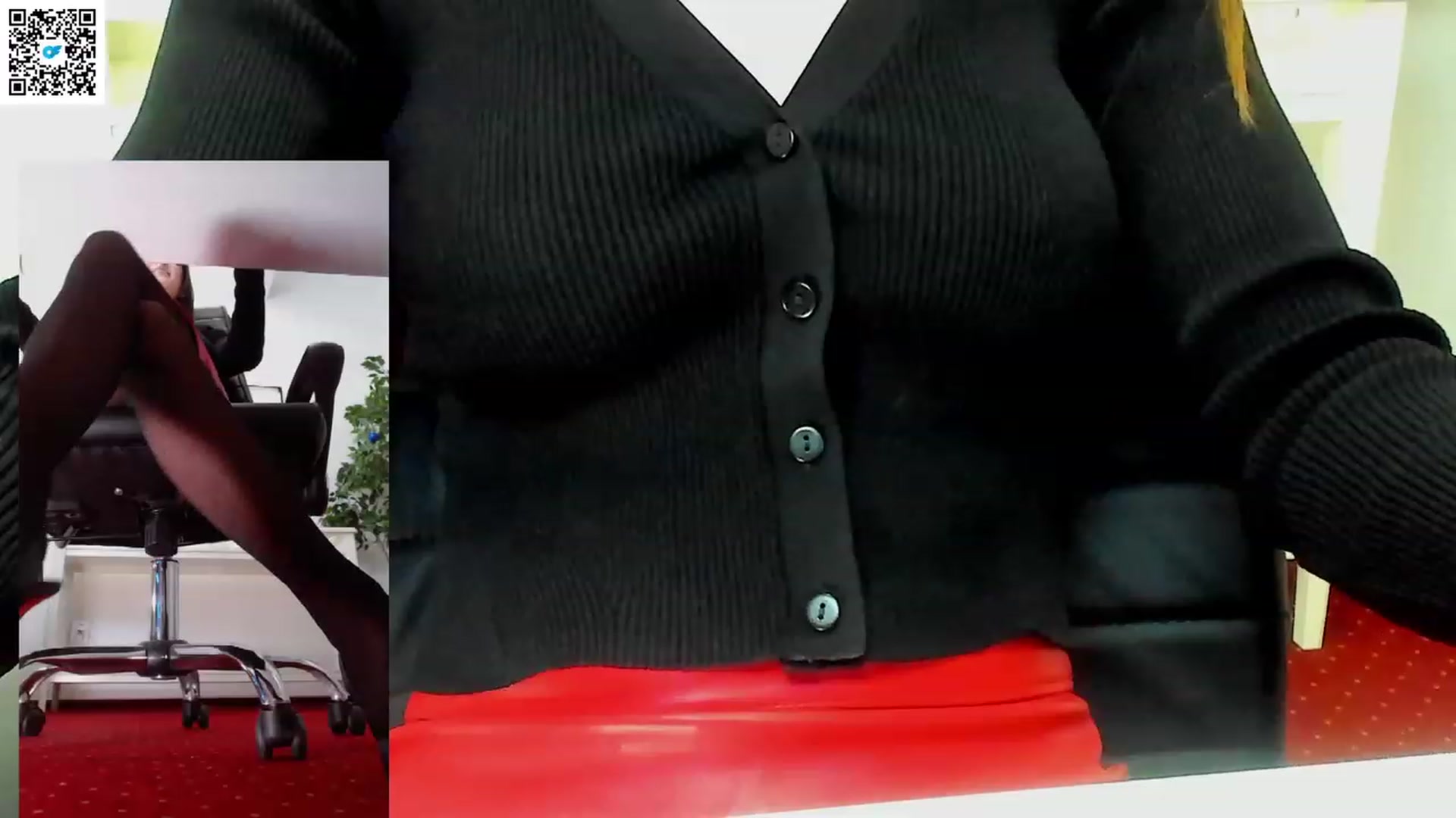 Gallery image thumbnail from Helle__'s myfreecams stream on, 02/21/2023, 09:35 image 8 of 20