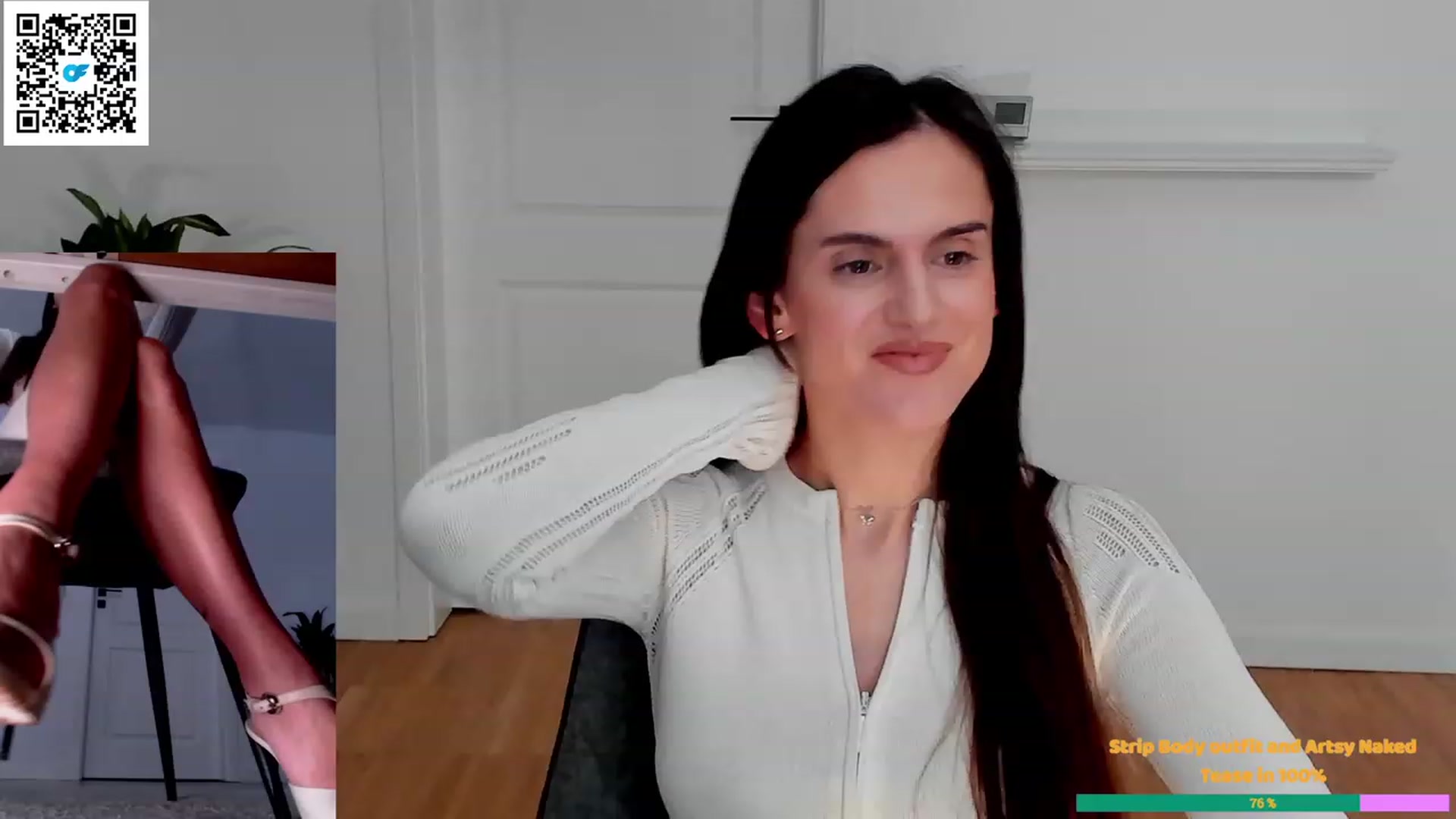 Gallery image thumbnail from Helle__'s myfreecams stream on, 02/26/2023, 19:03 image 12 of 20