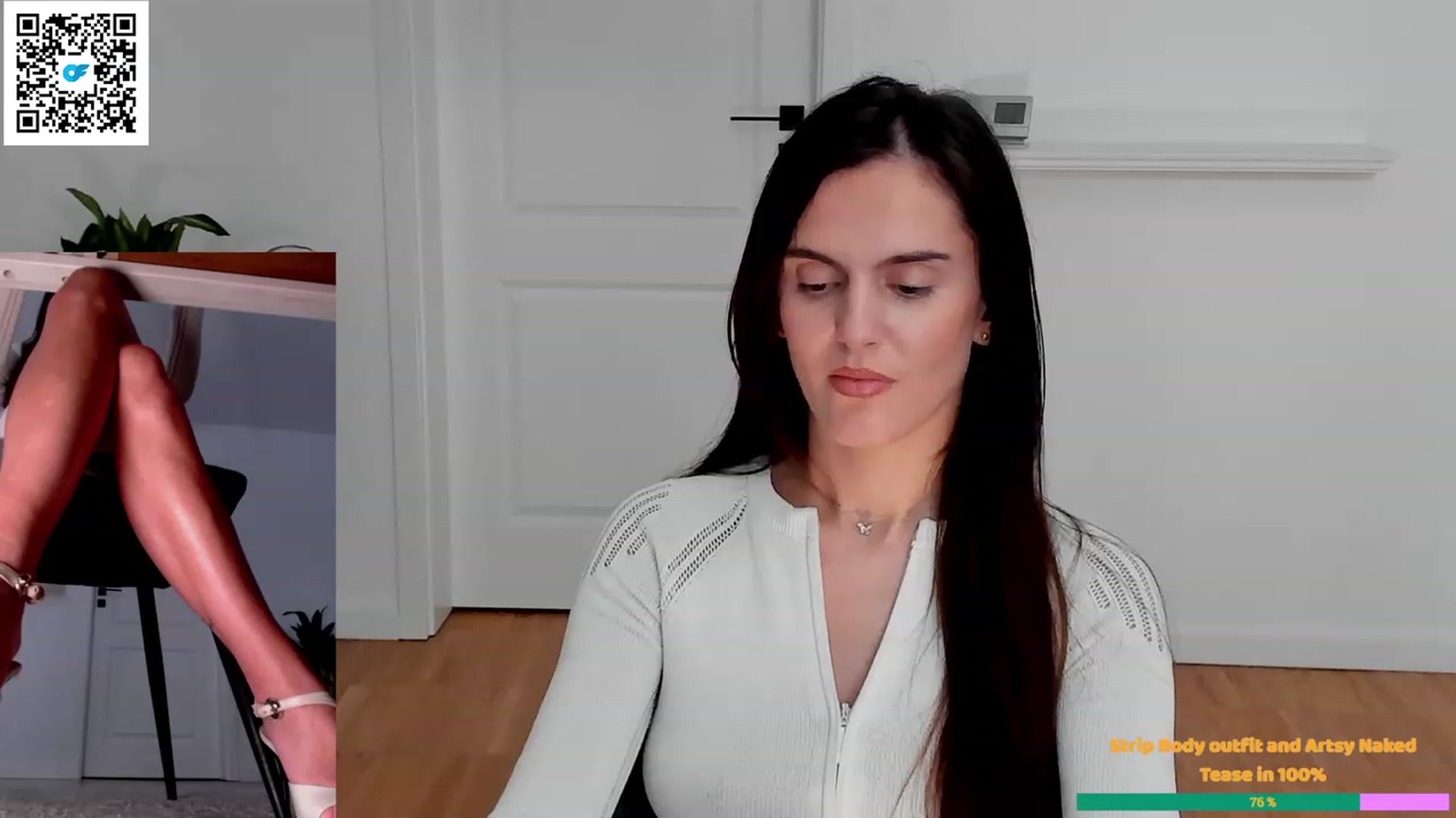 Gallery image thumbnail from Helle__'s myfreecams stream on, 02/26/2023, 19:03 image 10 of 20