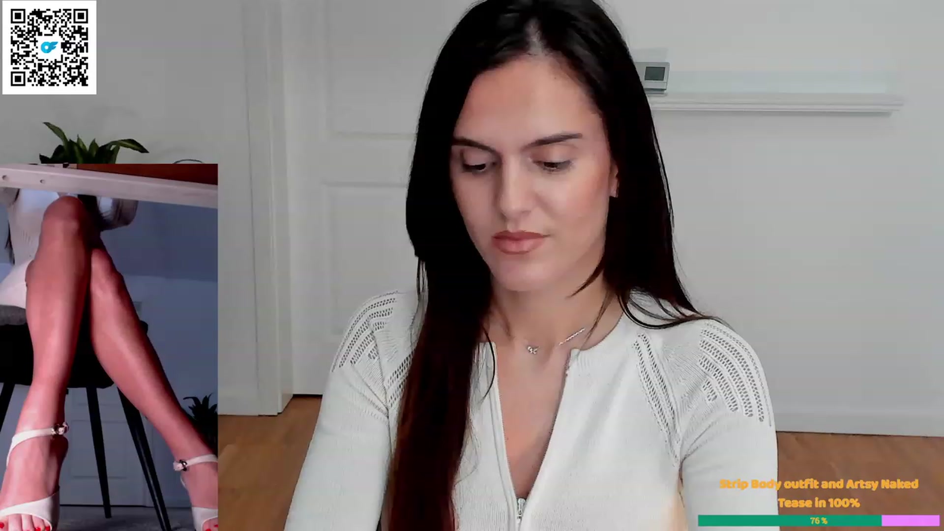 Gallery image thumbnail from Helle__'s myfreecams stream on, 02/26/2023, 19:03 image 4 of 20