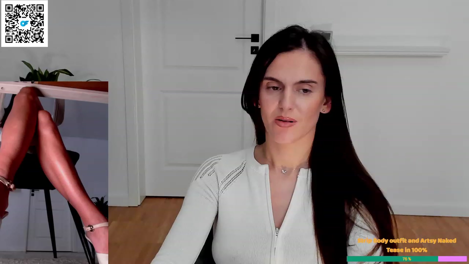 Gallery image thumbnail from Helle__'s myfreecams stream on, 02/26/2023, 19:03 image 14 of 20