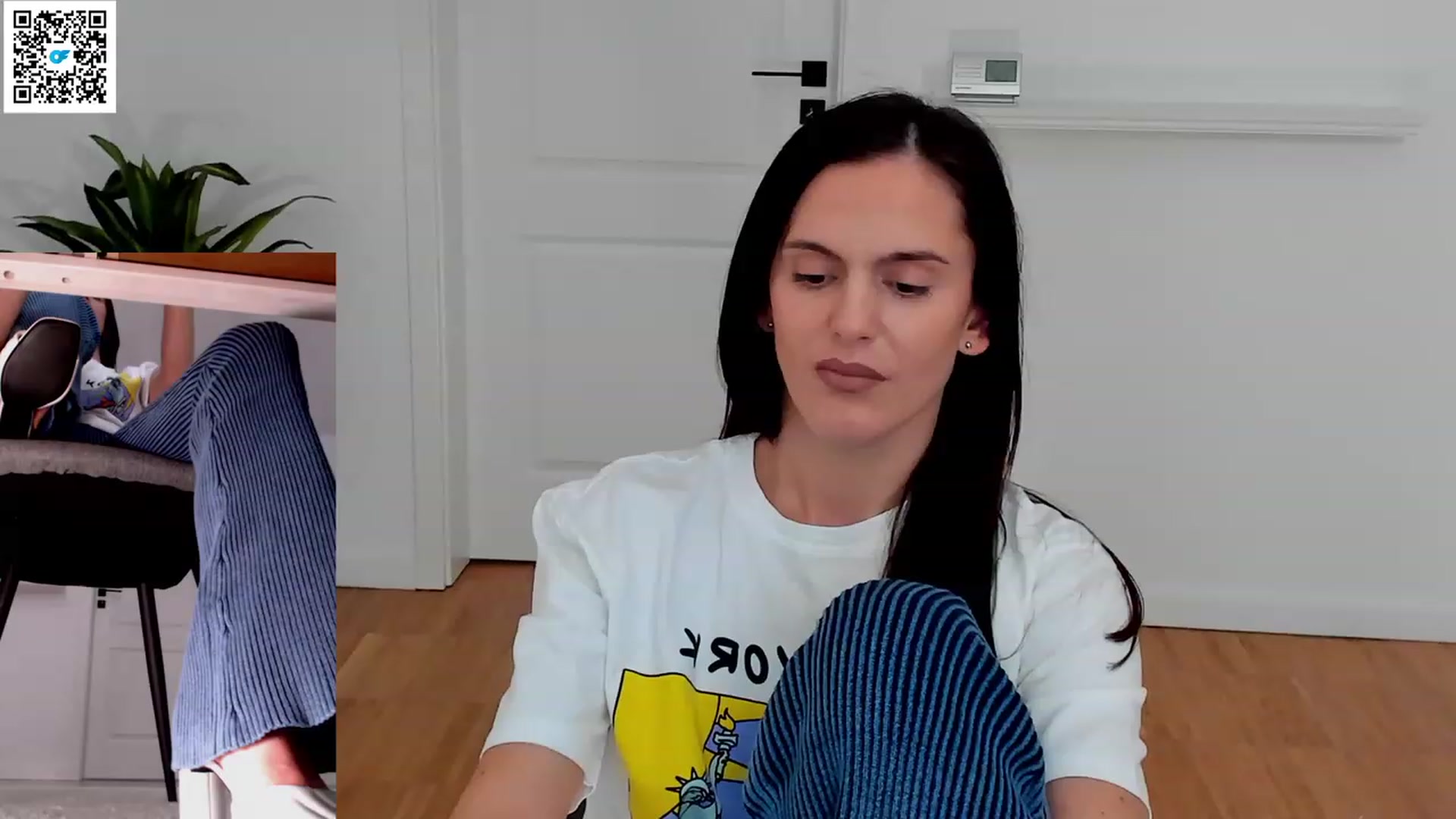 Gallery image thumbnail from Helle__'s myfreecams stream on, 03/03/2023, 12:19 image 4 of 20