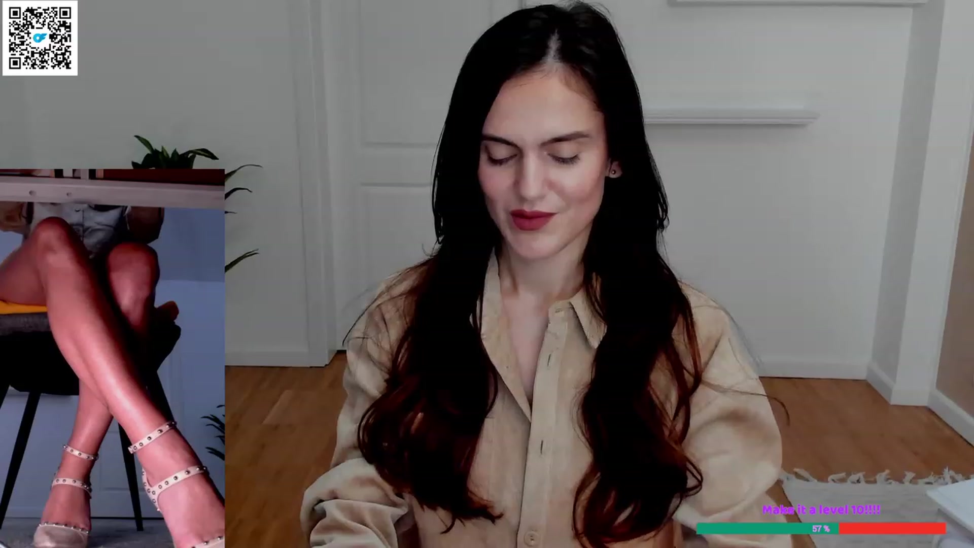Gallery image thumbnail from Helle__'s myfreecams stream on, 03/04/2023, 20:15 image 12 of 20