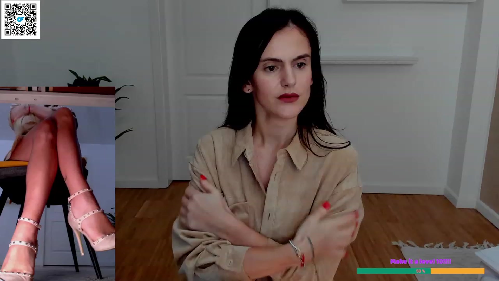 Gallery image thumbnail from Helle__'s myfreecams stream on, 03/04/2023, 20:15 image 14 of 20