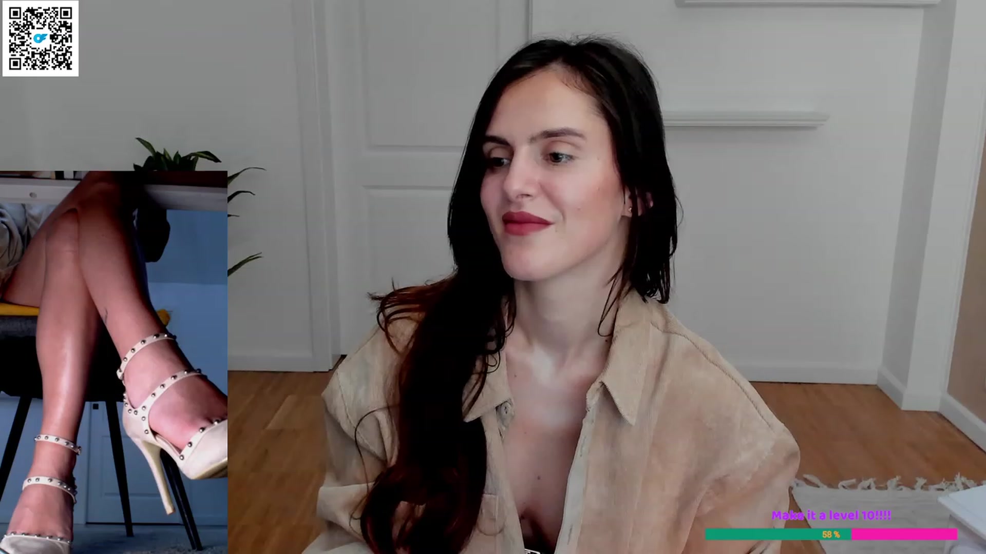 Gallery image thumbnail from Helle__'s myfreecams stream on, 03/04/2023, 20:15 image 18 of 20