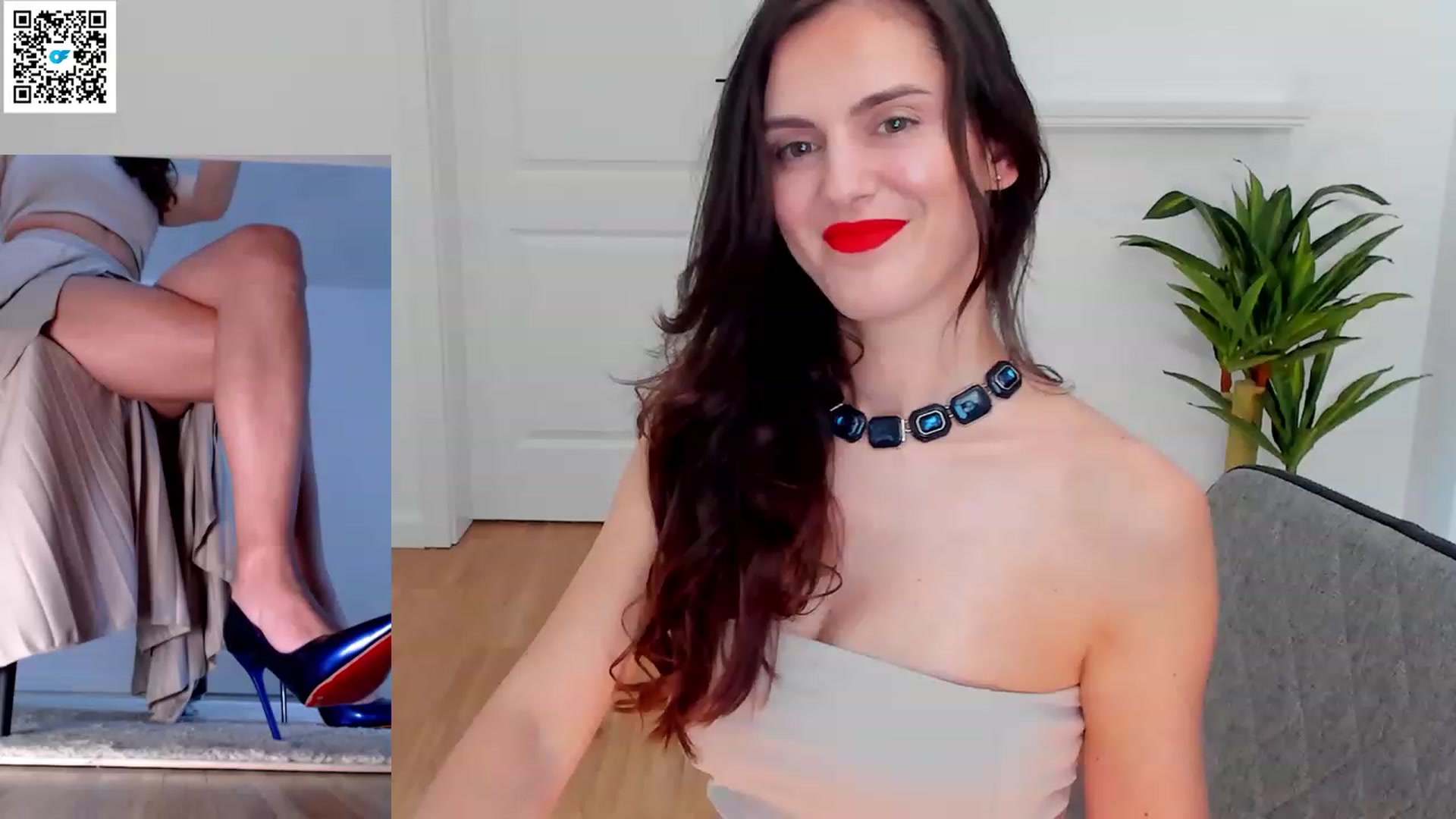 Gallery image thumbnail from Helle__'s myfreecams stream on, 03/08/2023, 11:47 image 9 of 20