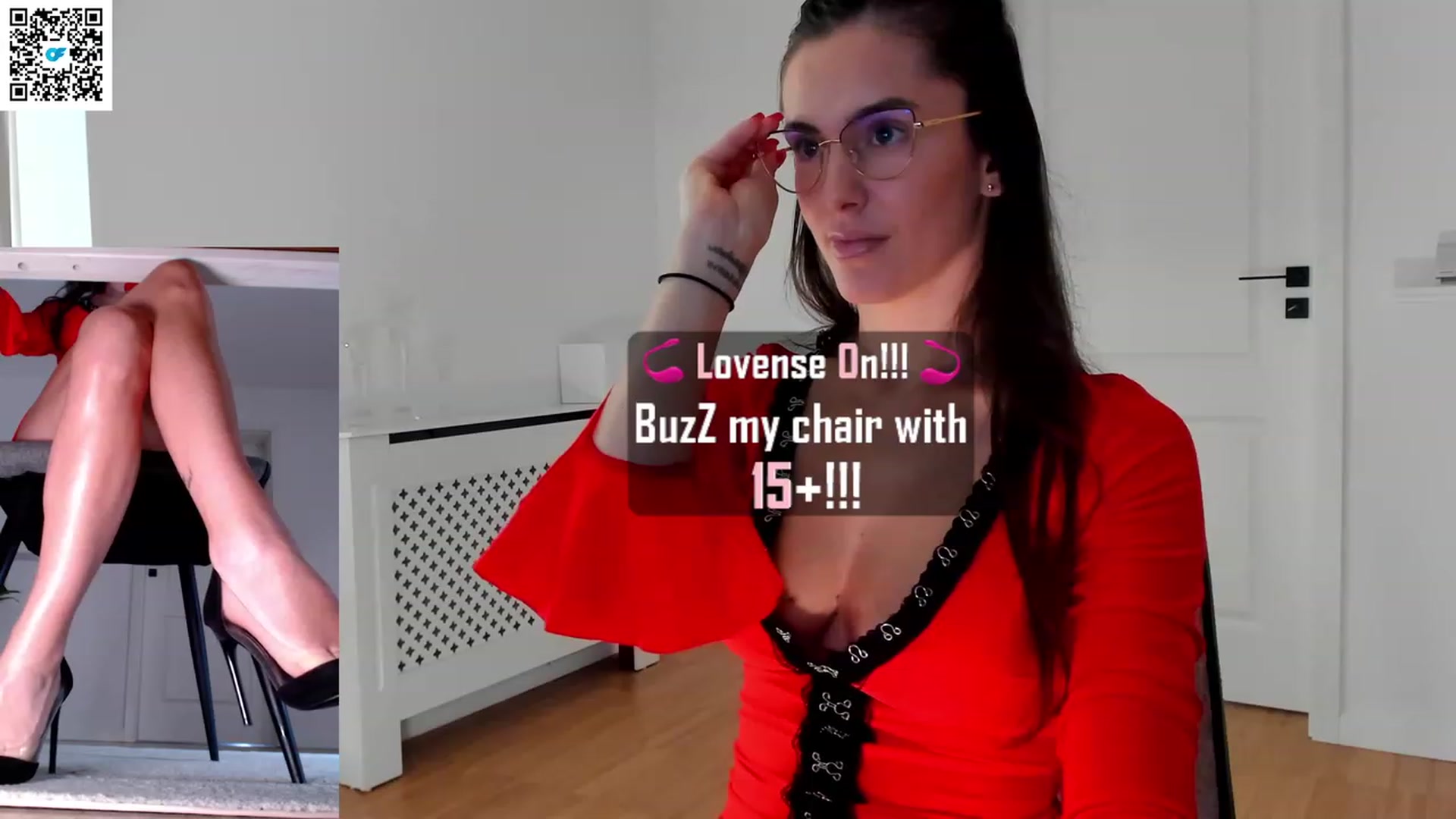 Gallery image thumbnail from Helle__'s myfreecams stream on, 03/15/2023, 09:47 image 15 of 20