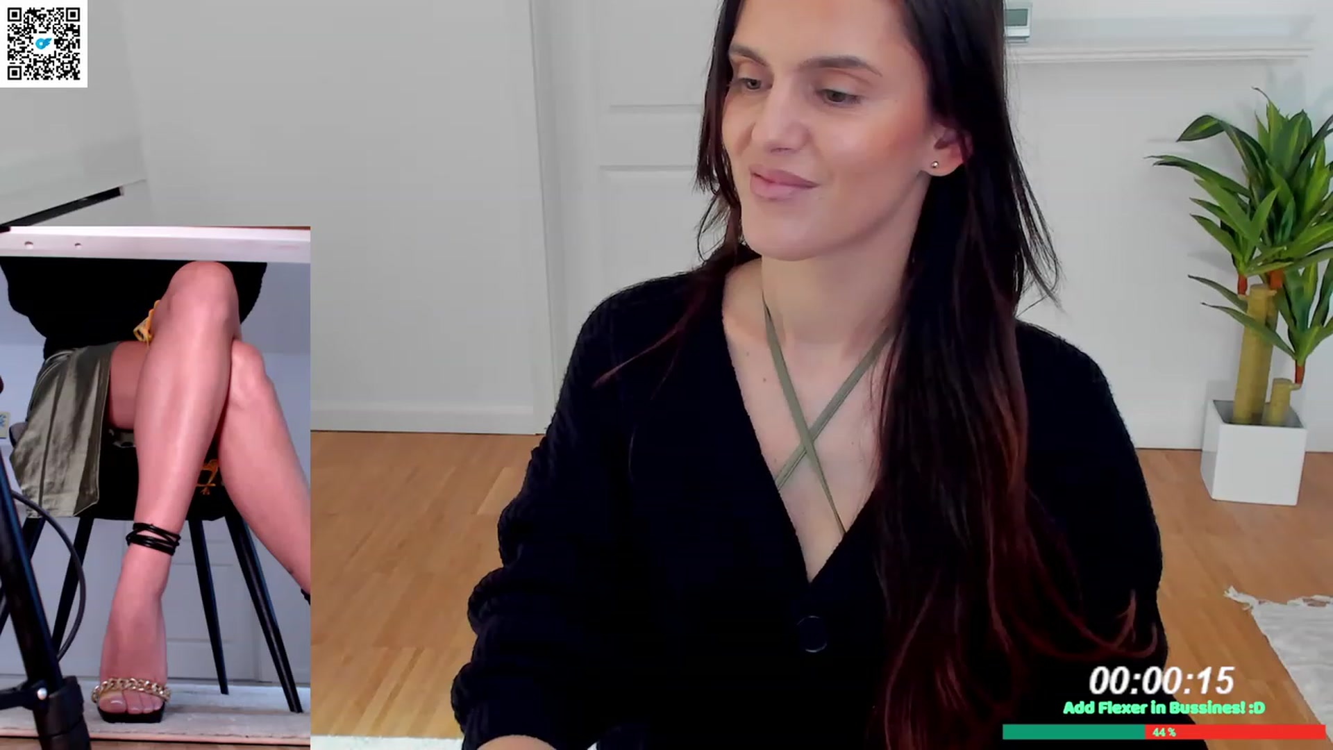 Gallery image thumbnail from Helle__'s myfreecams stream on, 03/31/2023, 10:59 image 15 of 20