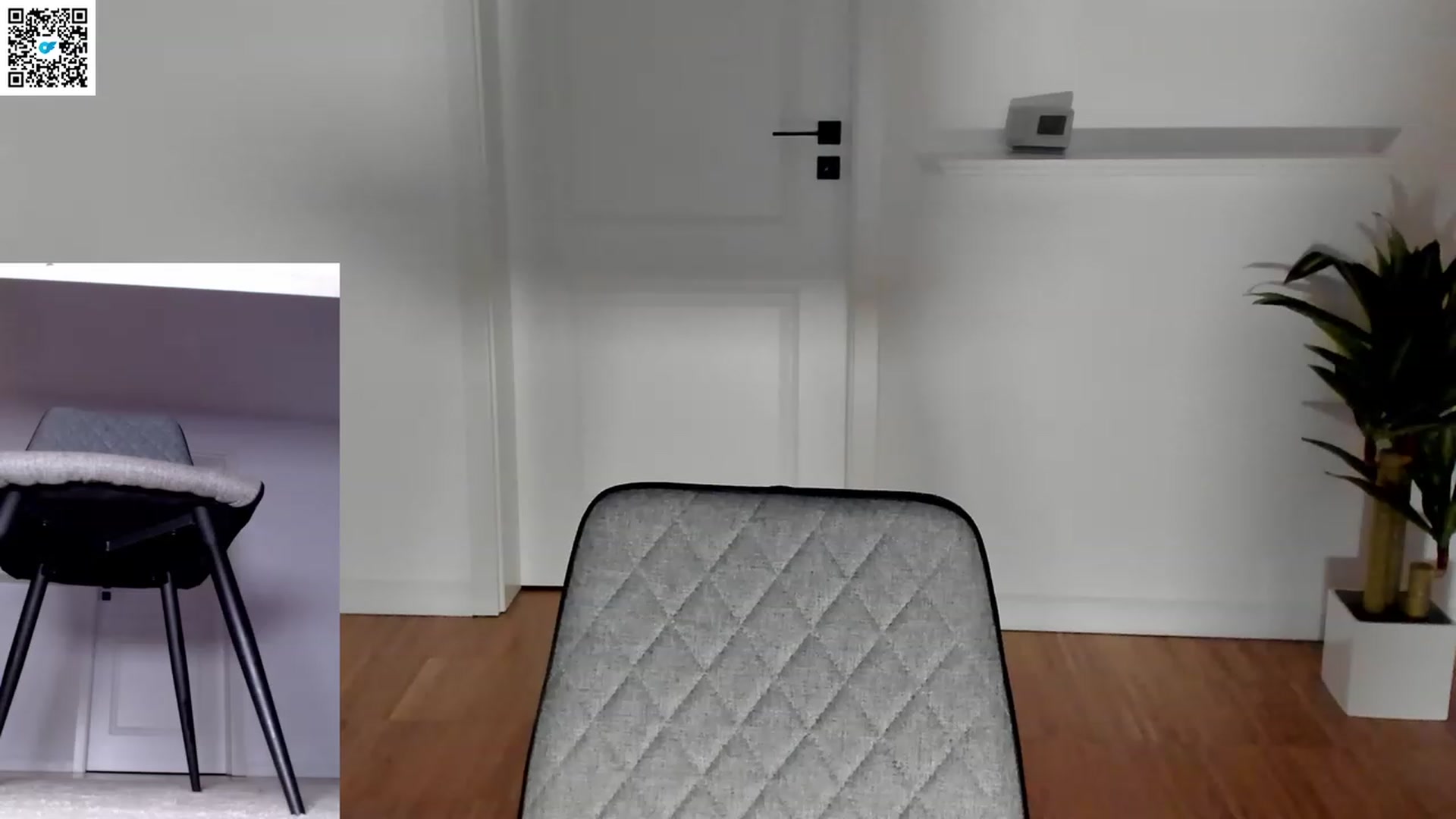 Gallery image thumbnail from Helle__'s myfreecams stream on, 04/08/2023, 20:23 image 2 of 20