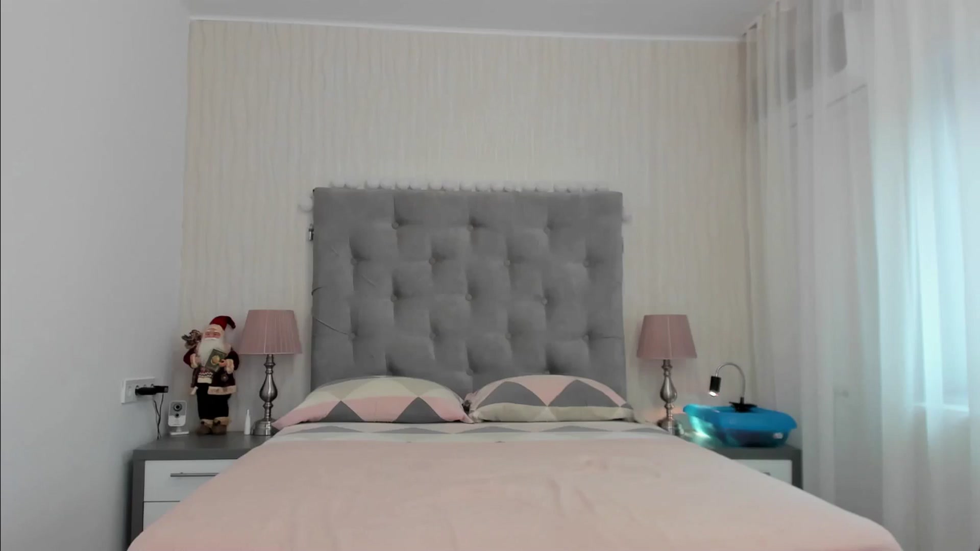Gallery image thumbnail from HellenDream's myfreecams stream on, 12/30/2024, 12:16 image 3 of 20