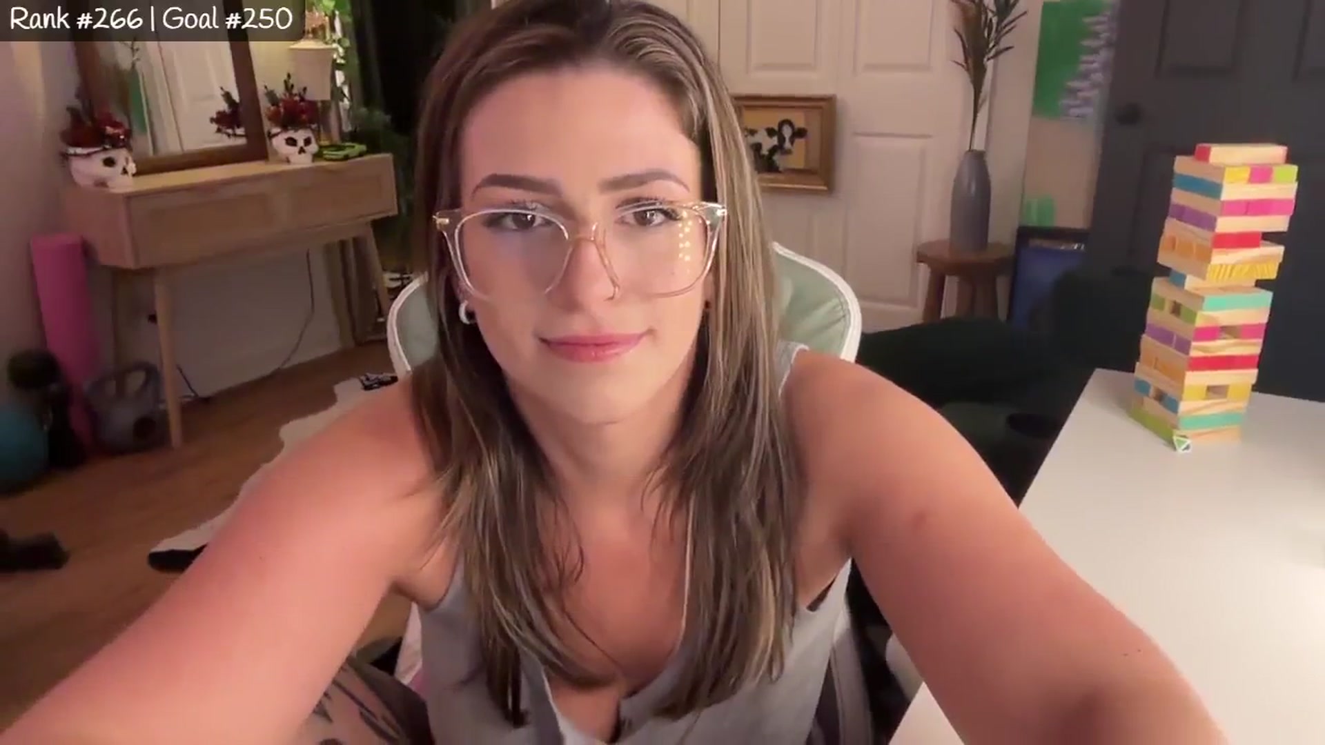 Gallery image thumbnail from HellenWheels's myfreecams stream on, 04/01/2026, 07:29 image 5 of 20