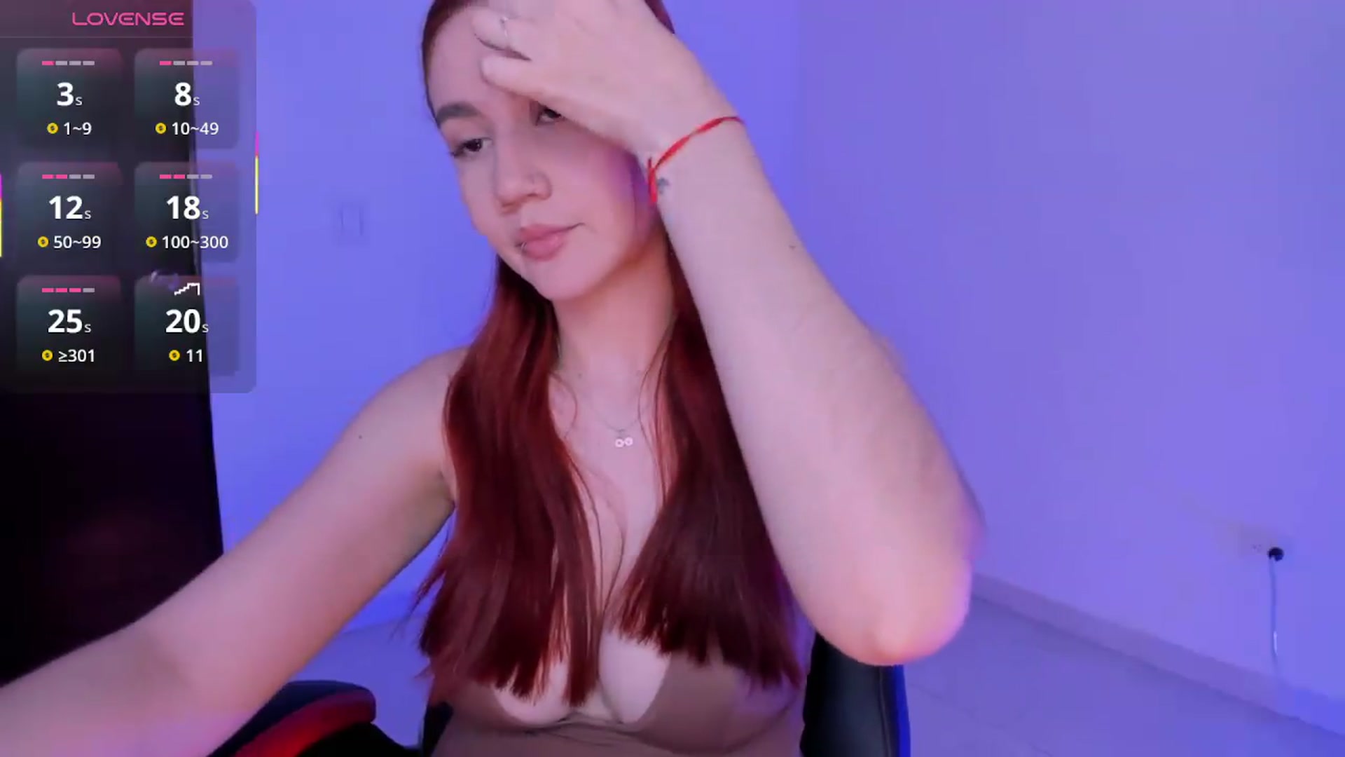 Gallery image thumbnail from Hellena_1's myfreecams stream on, 07/15/2026, 14:19 image 9 of 20