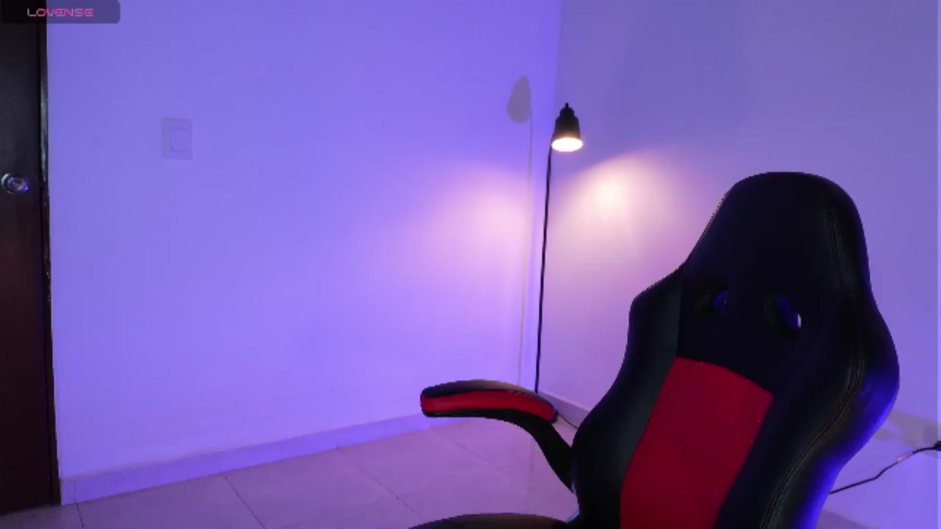 Gallery image thumbnail from Hellena_1's myfreecams stream on, 07/20/2026, 21:44 image 14 of 20