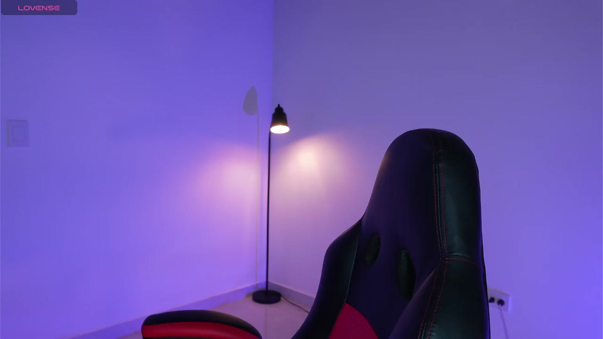Gallery image thumbnail from Hellena_1's myfreecams stream on, 07/23/2026, 16:30 image 13 of 20