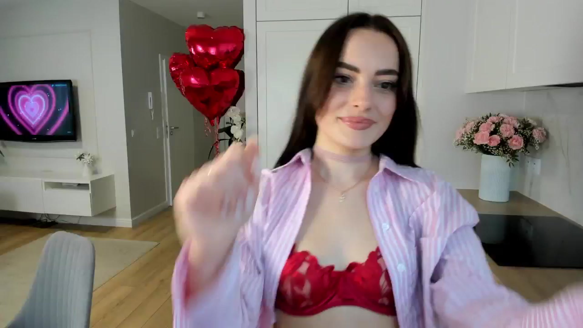 Gallery image thumbnail from Hellenhottie's myfreecams stream on, 11/04/2025, 14:34 image 2 of 20