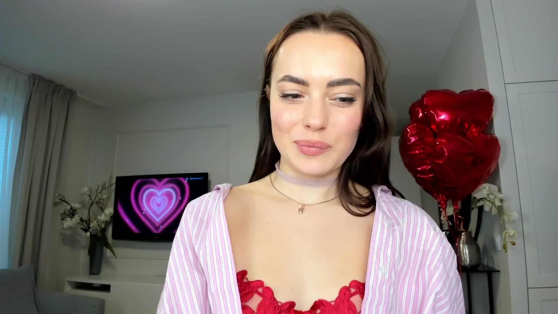 Gallery image thumbnail from Hellenhottie's myfreecams stream on, 11/04/2025, 14:34 image 18 of 20