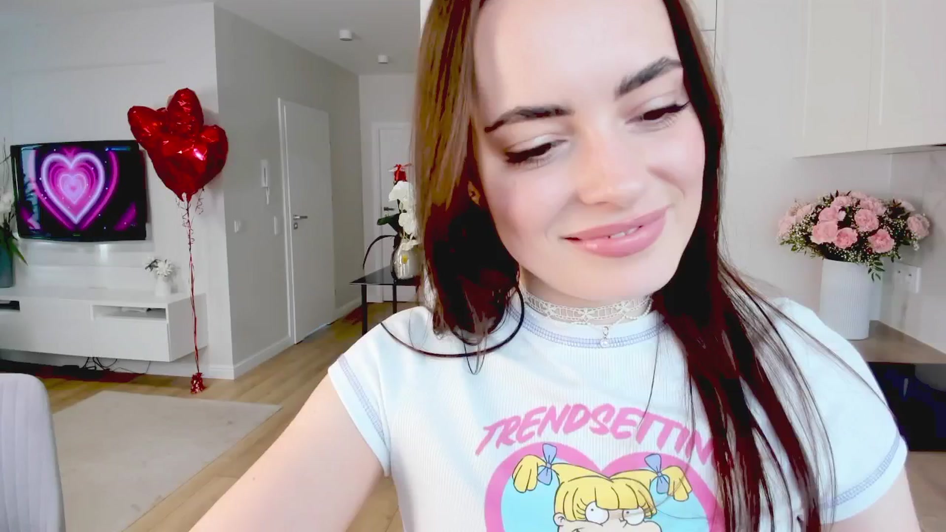 Gallery image thumbnail from Hellenhottie's myfreecams stream on, 11/05/2025, 14:35 image 4 of 20