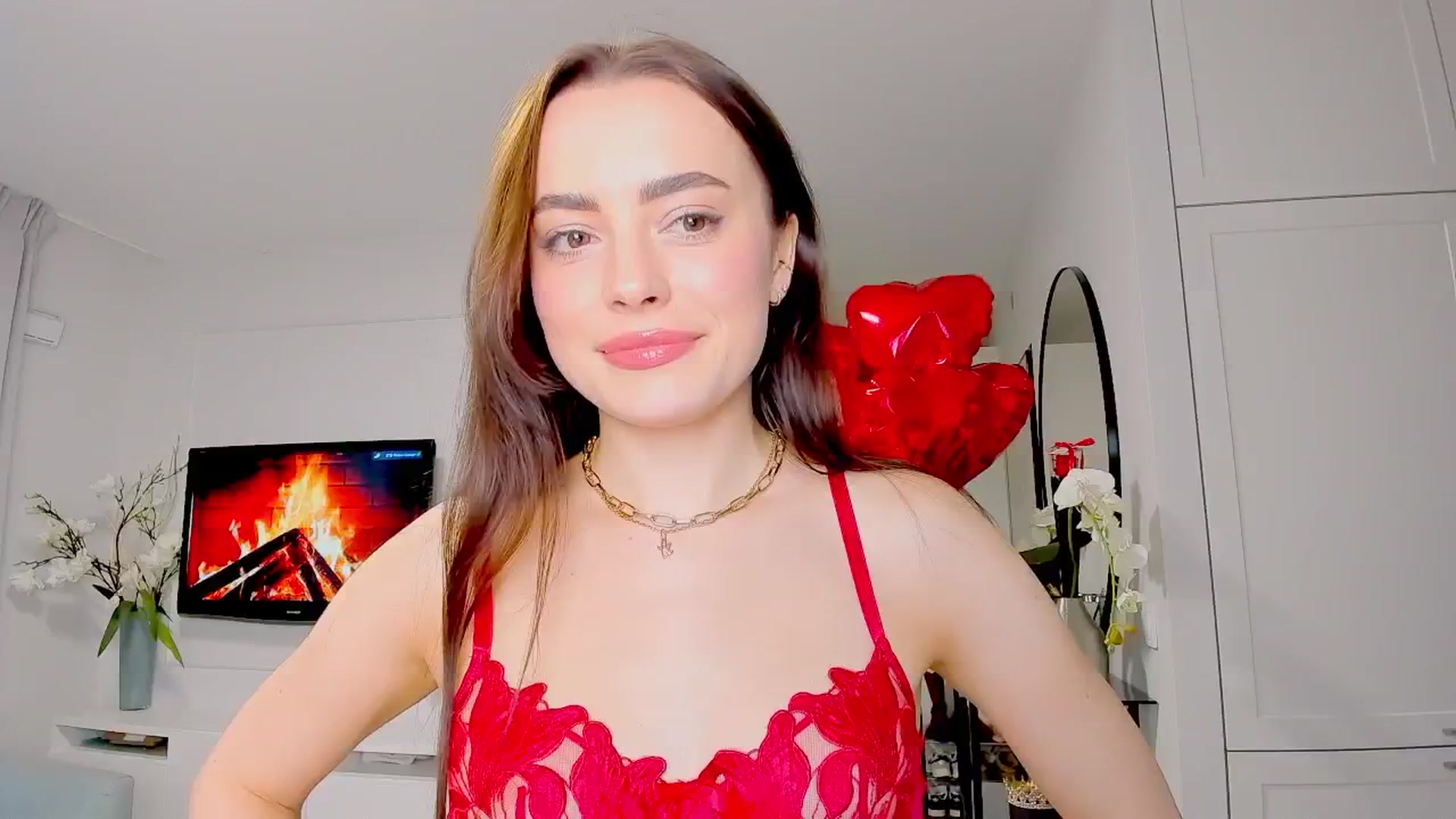 Gallery image thumbnail from Hellenhottie's myfreecams stream on, 11/07/2025, 17:37 image 1 of 20