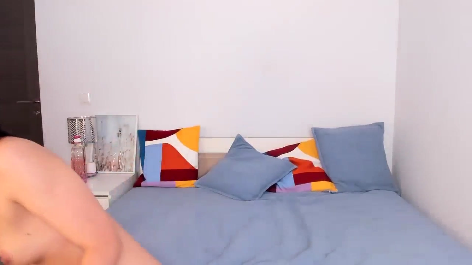 Gallery image thumbnail from HelloAna's myfreecams stream on, 08/20/2023, 19:02 image 12 of 20