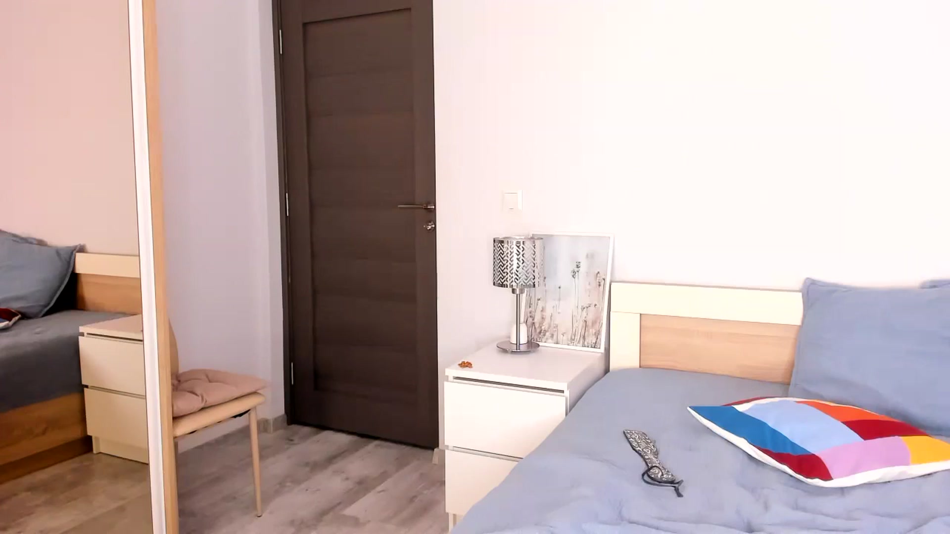 Gallery image thumbnail from HelloAna's myfreecams stream on, 08/27/2023, 17:49 image 20 of 20
