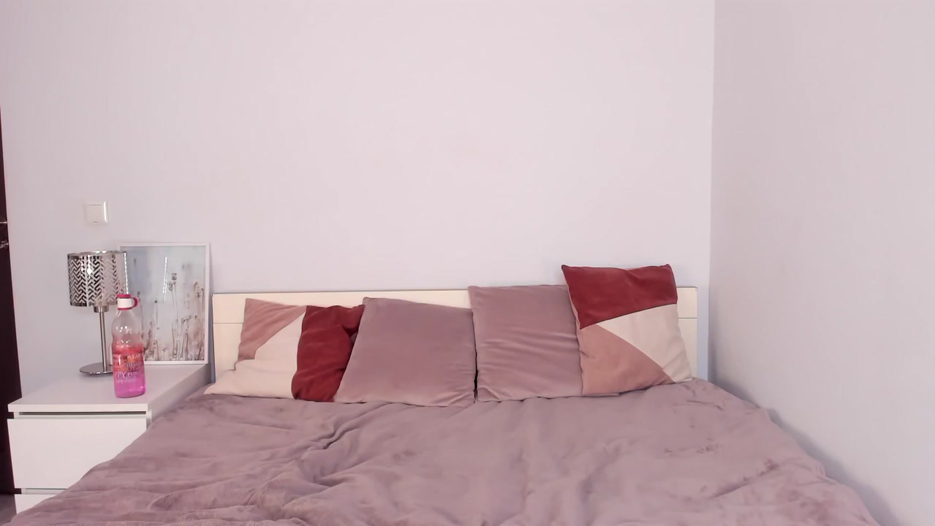 Gallery image thumbnail from HelloAna's myfreecams stream on, 09/23/2023, 17:12 image 18 of 20