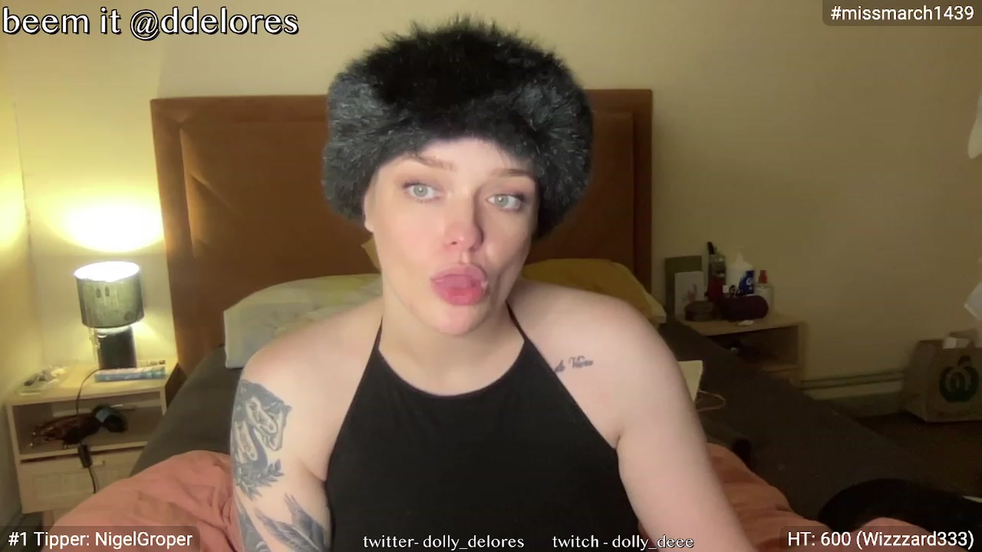 Gallery image thumbnail from HelloDollyD's myfreecams stream on, 03/26/2023, 12:20 image 15 of 20