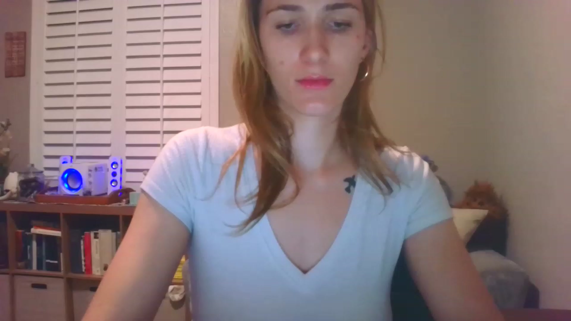 Gallery image thumbnail from HelloVenus1's myfreecams stream on, 06/18/2023, 09:47 image 19 of 20