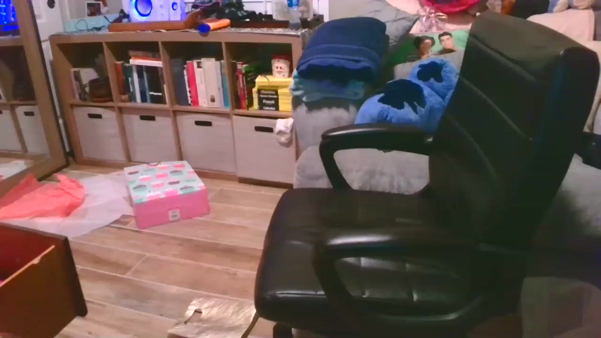 Gallery image thumbnail from HelloVenus1's myfreecams stream on, 06/26/2023, 07:48 image 8 of 20