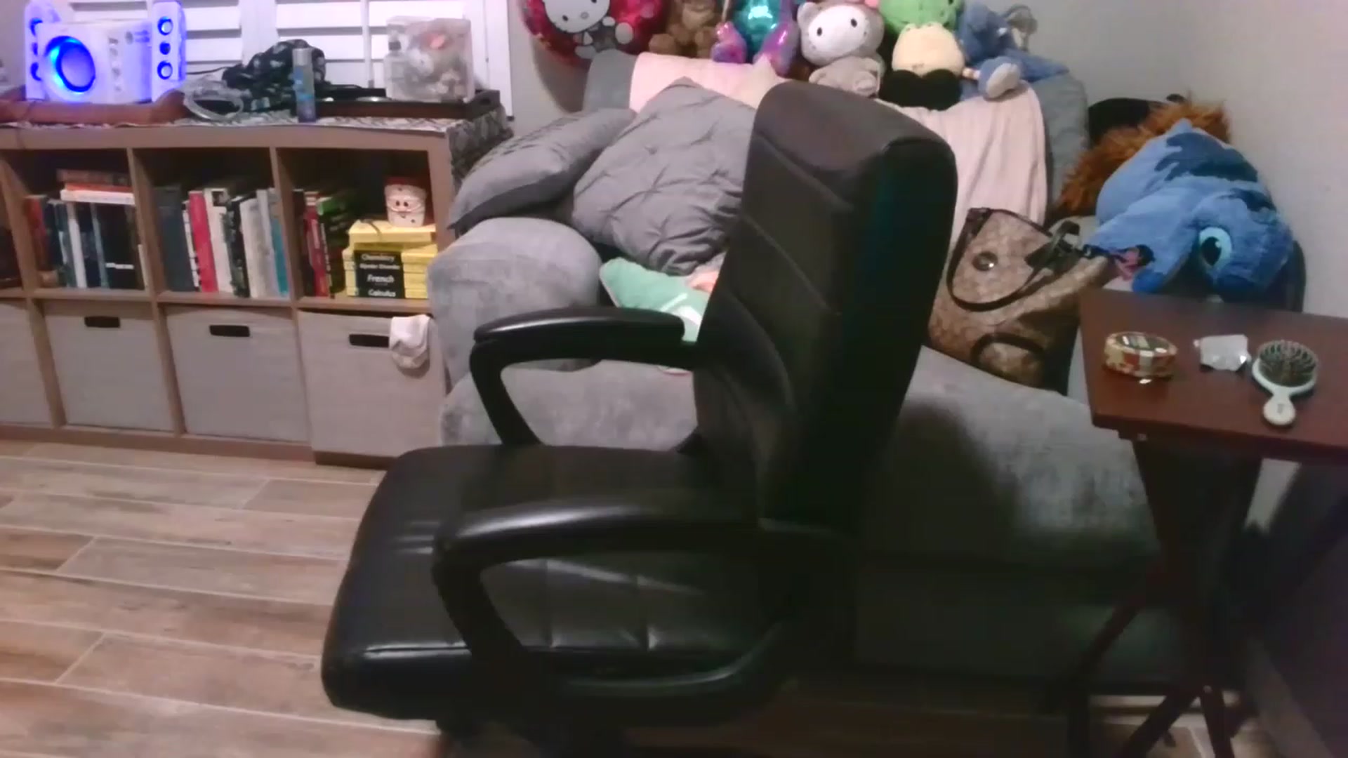 Gallery image thumbnail from HelloVenus1's myfreecams stream on, 07/15/2023, 07:48 image 12 of 20