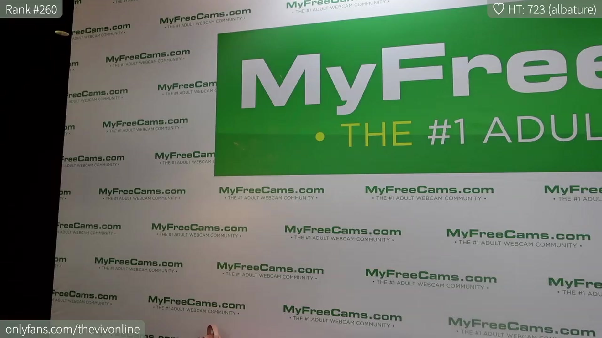 Gallery image thumbnail from HelloViv's myfreecams stream on, 01/06/2023, 22:07 image 12 of 20