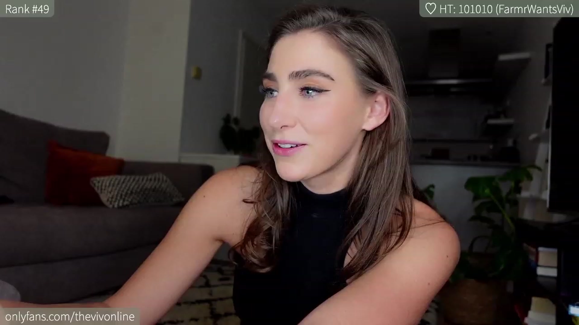 Gallery image thumbnail from HelloViv's myfreecams stream on, 01/21/2023, 17:49 image 15 of 20